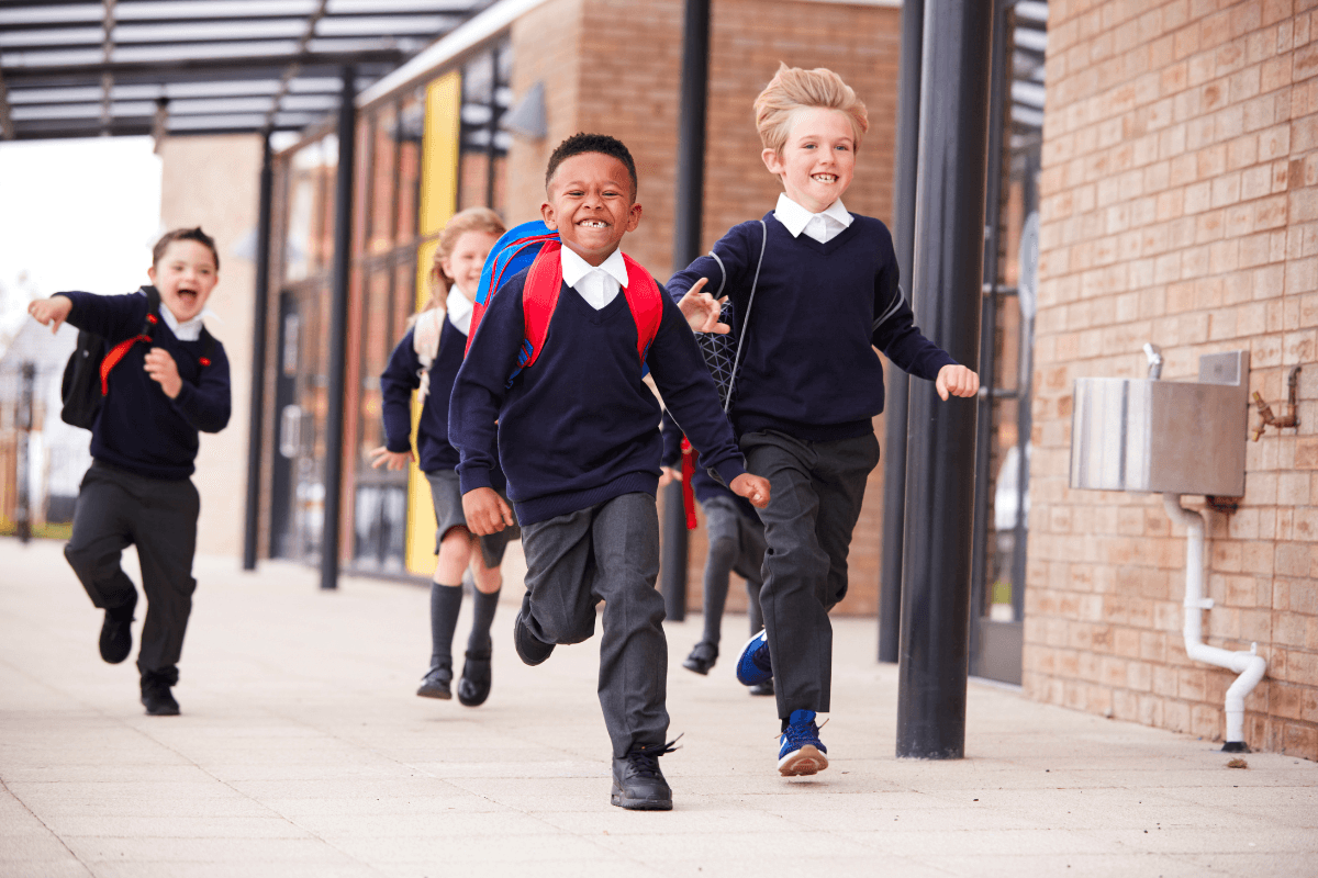 School Uniforms: Exploring the Benefits of Wearing Them