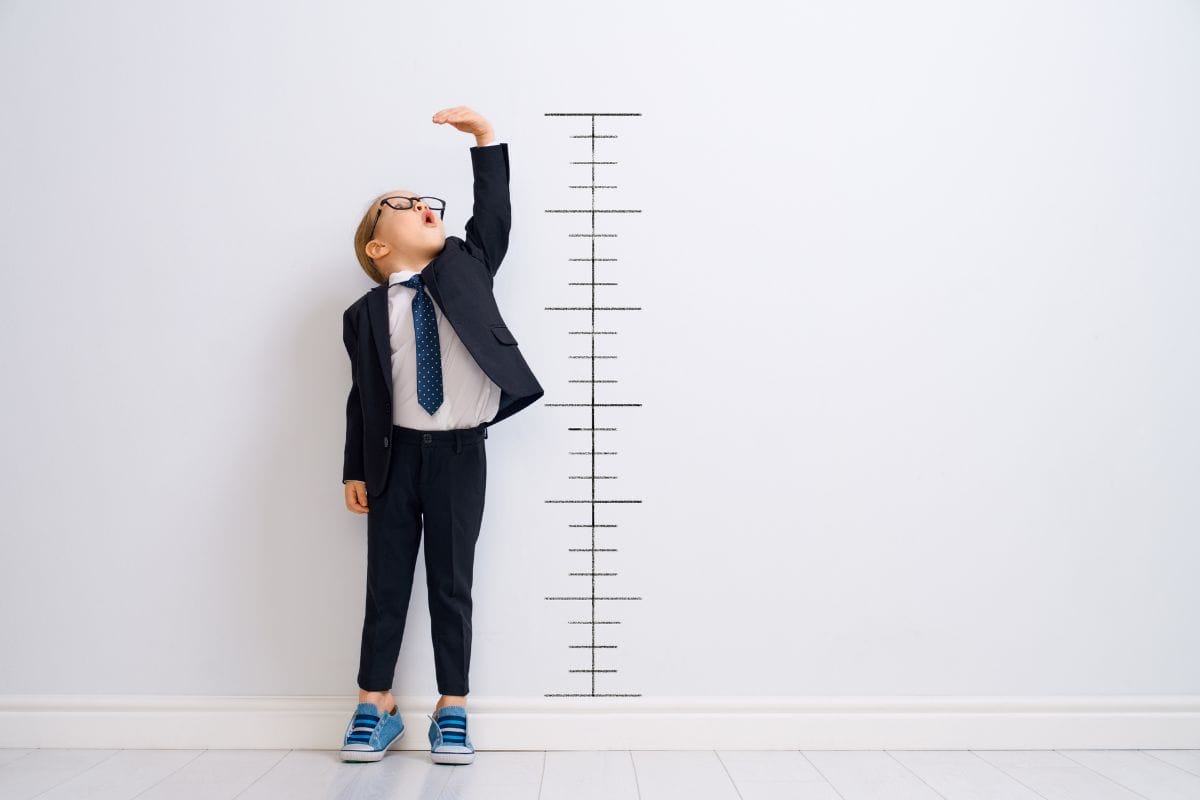 School Uniforms Outgrown? A Parent’s Guide to Sustainable Solutions.