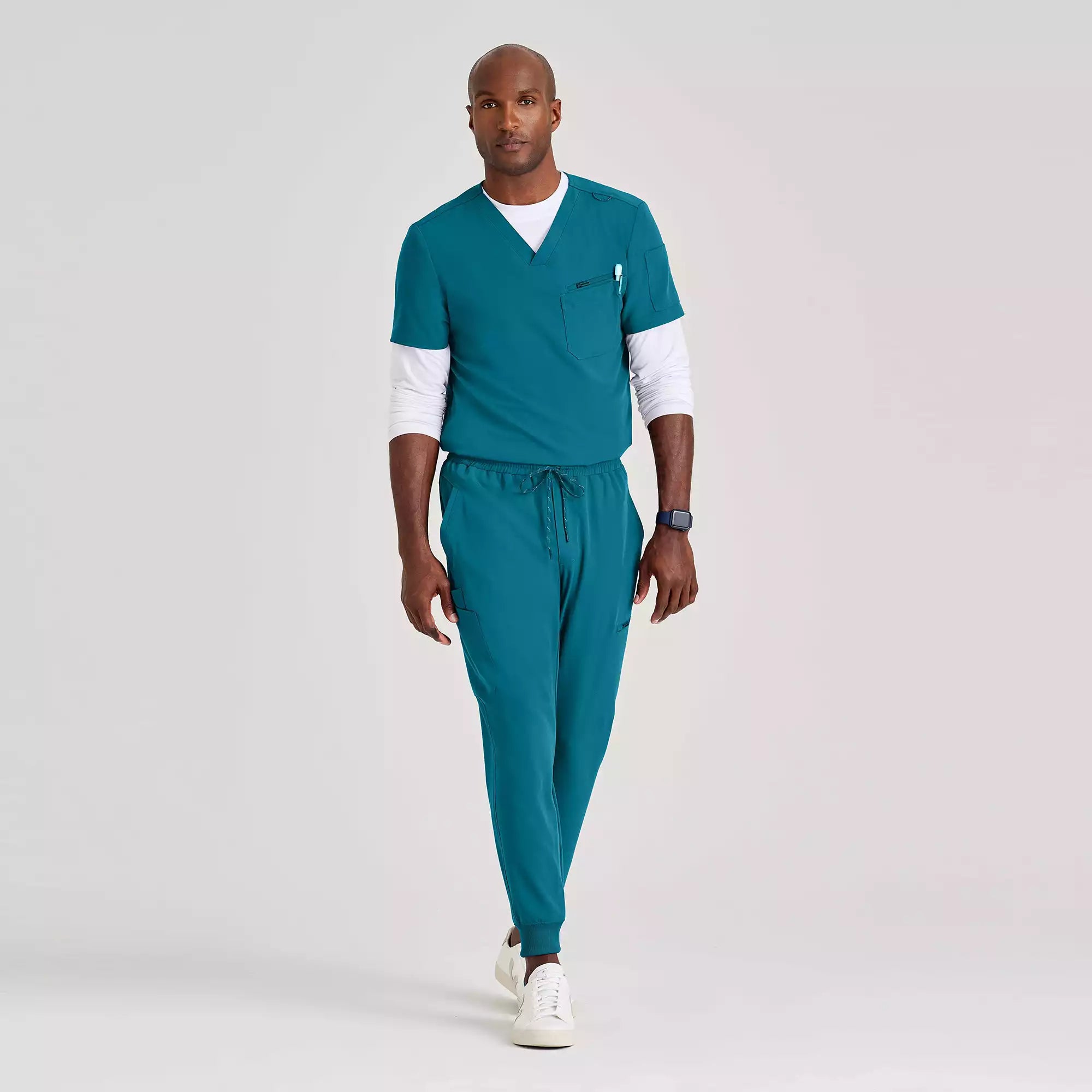 Barco Unify Men's 3 Pocket V-neck Top | BUT153