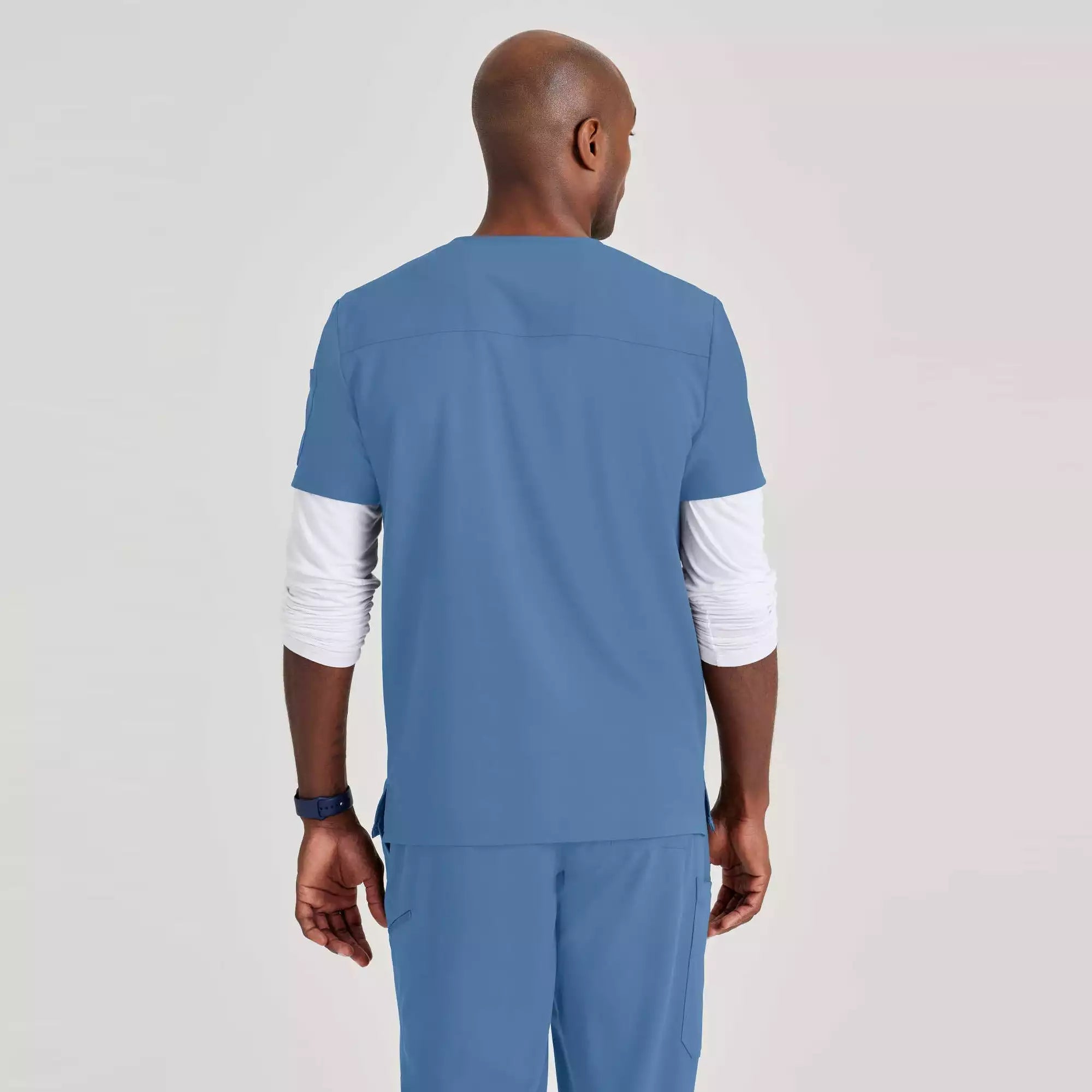 Barco Unify Men's 3 Pocket V-neck Top | BUT153