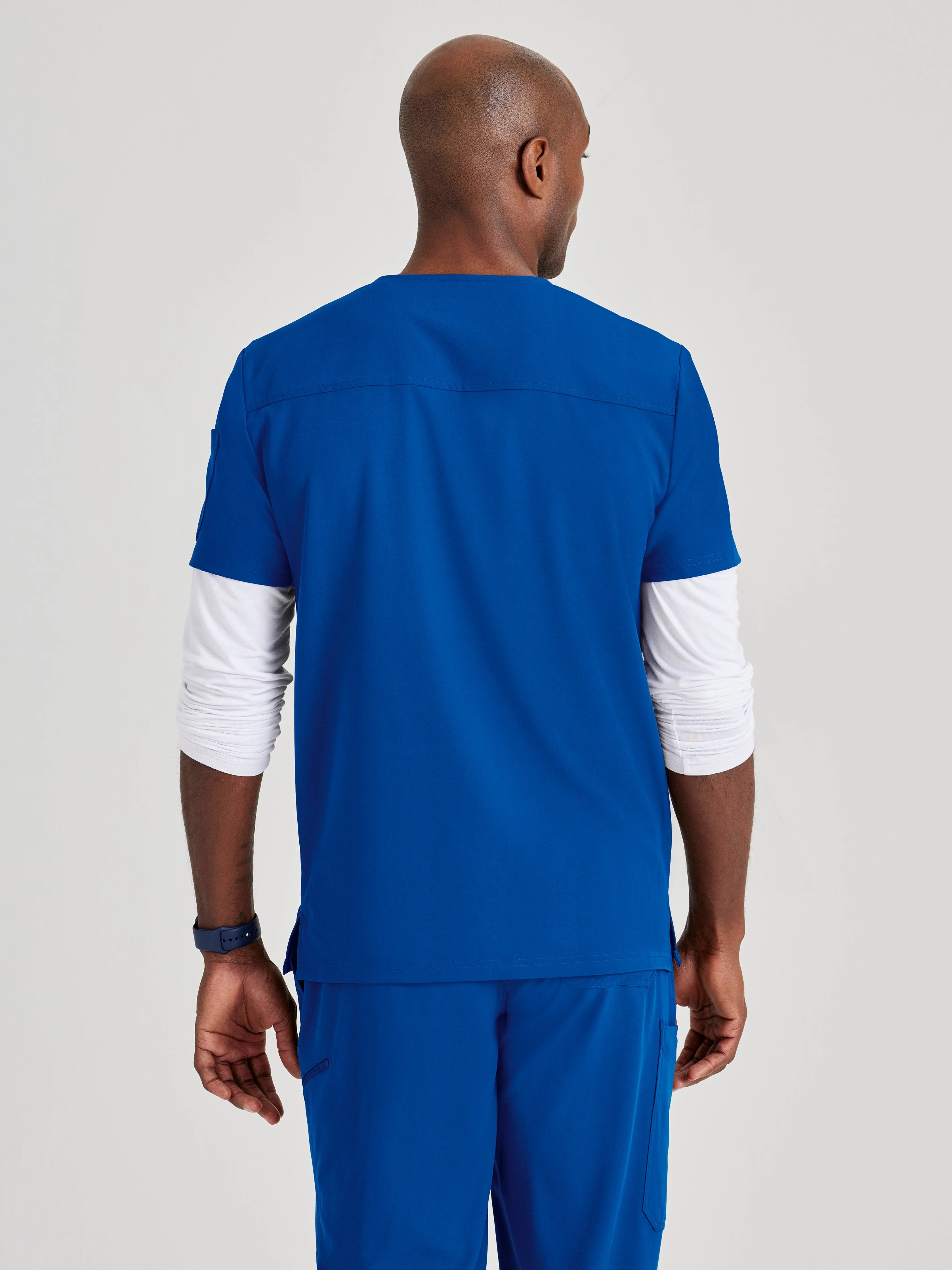 Barco Unify Men's 3 Pocket V-neck Top | BUT153