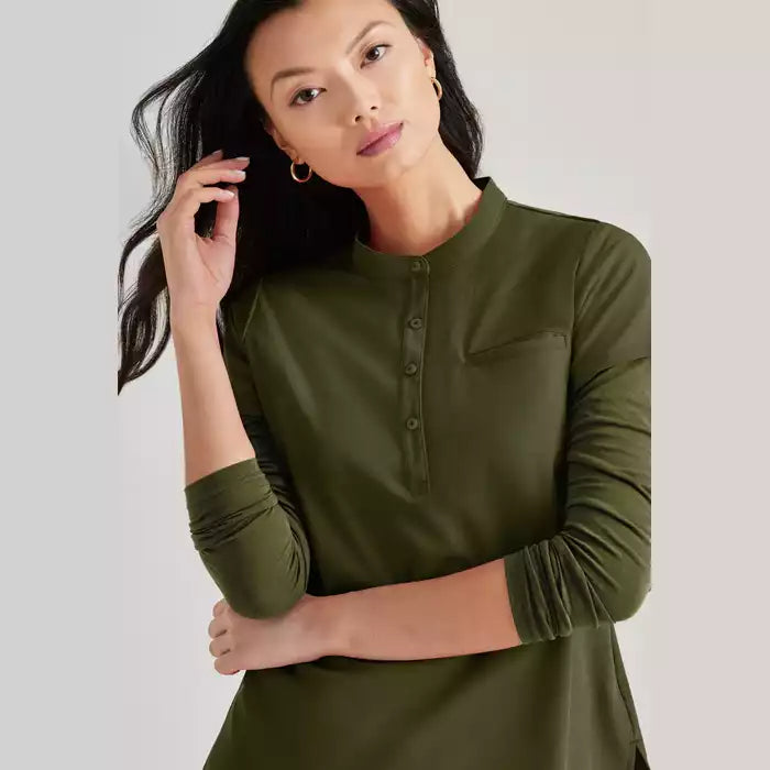 Barco Unify Women's 1 Pocket Collar Tuck In Top | BUT163