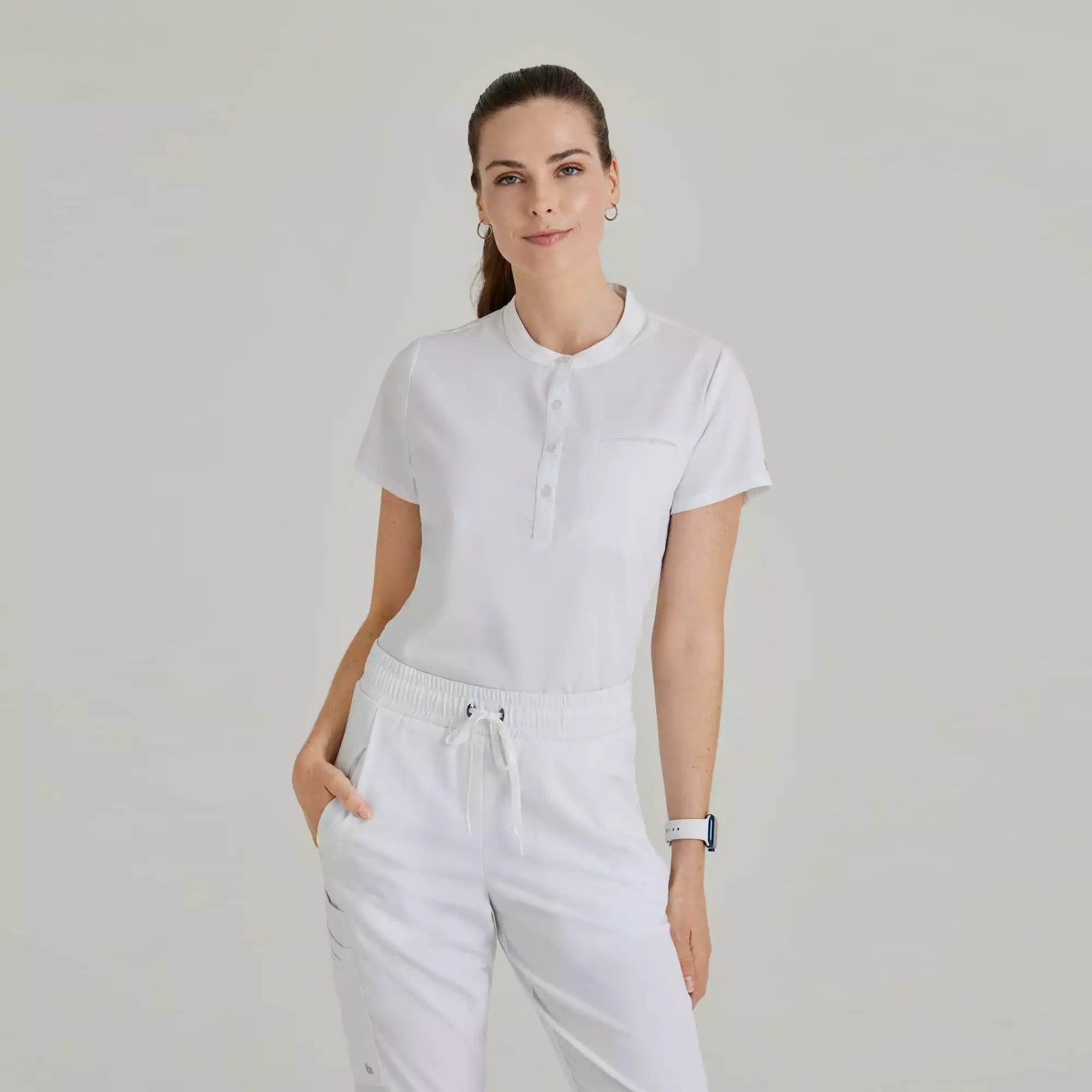 Barco Unify Women's 4 Pocket V-neck Top | BUT167
