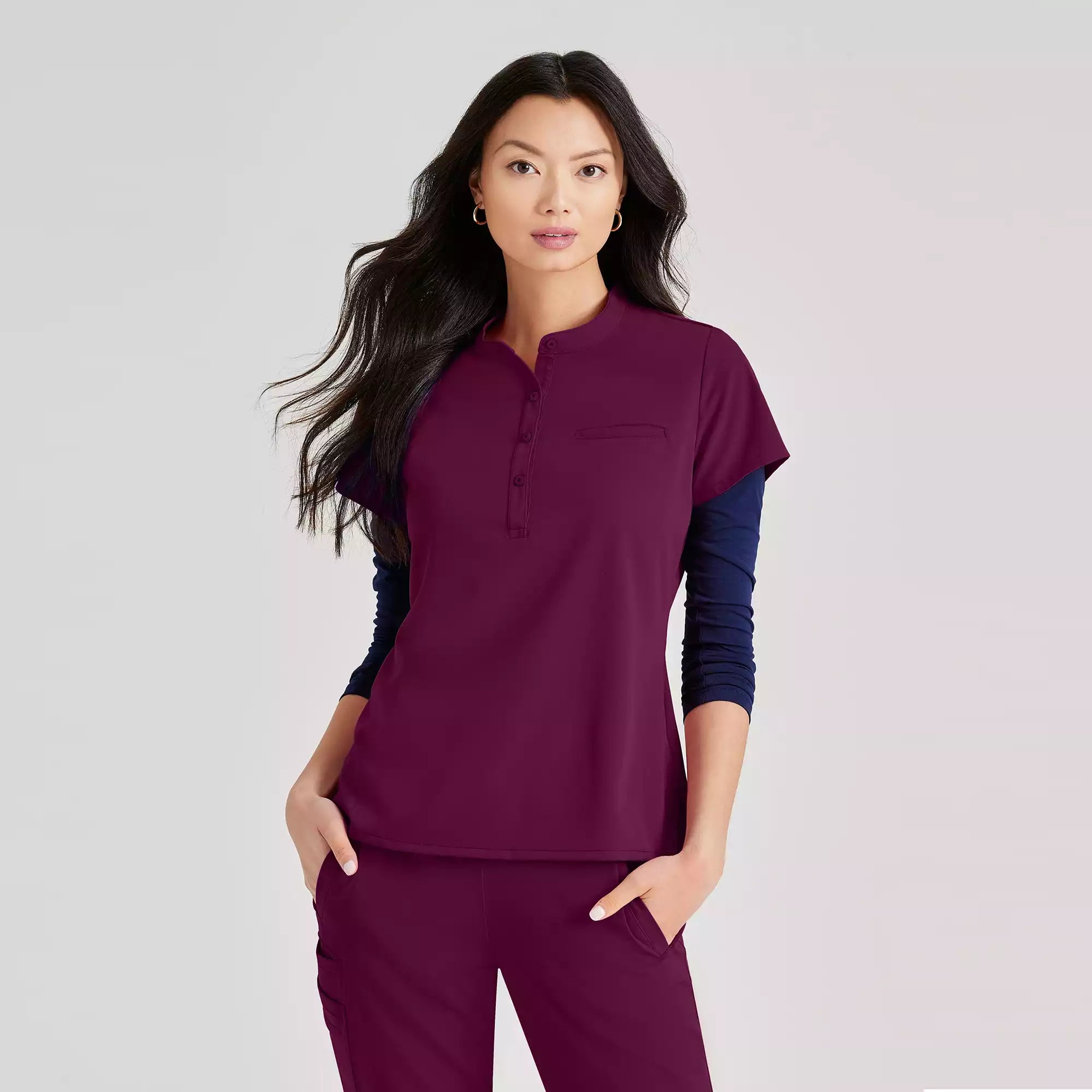 Barco Unify Women's 4 Pocket V-neck Top | BUT167