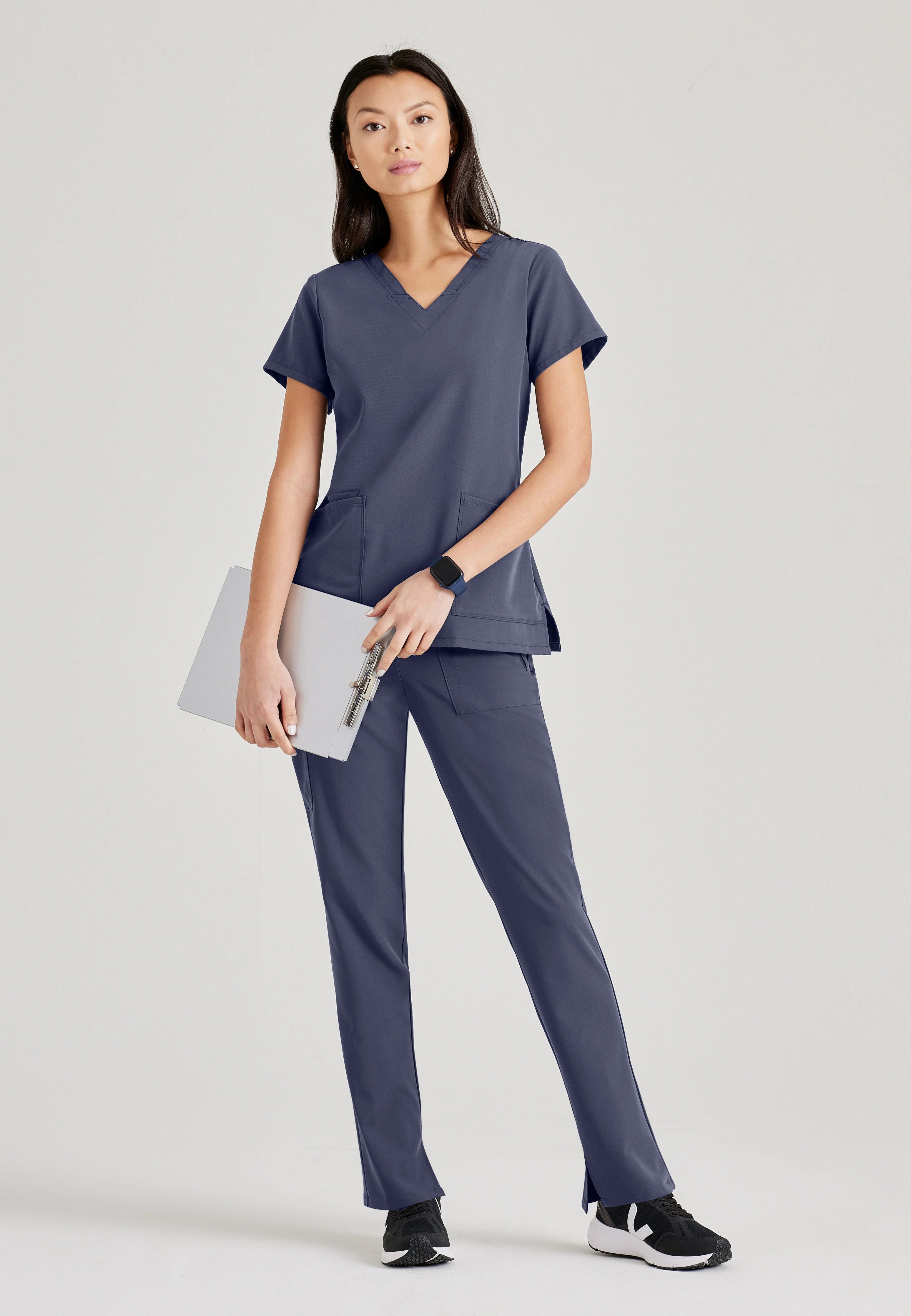 Barco Unify Women's 4 Pocket V-neck Top | BUT167