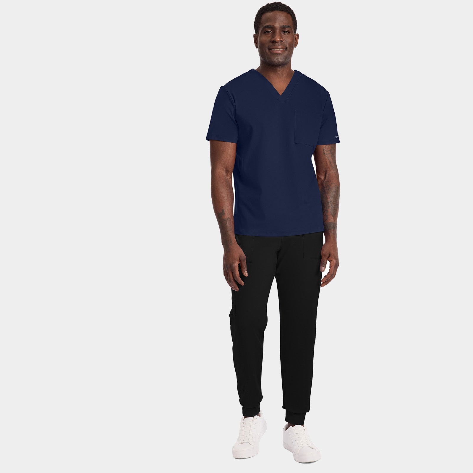 Men’s Tuck-In Chest Pocket V-Neck Scrub Top | CK834