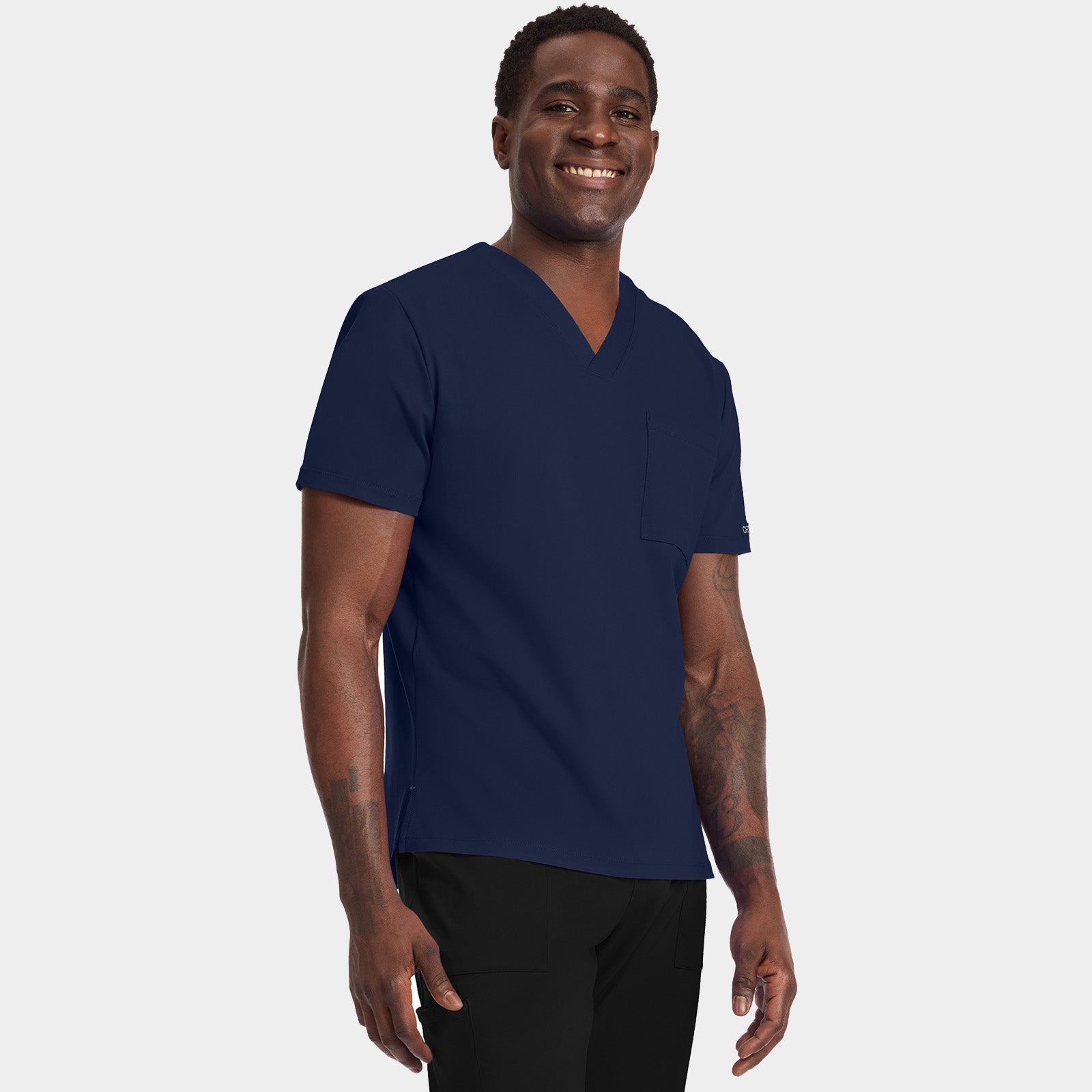 Men’s Tuck-In Chest Pocket V-Neck Scrub Top | CK834