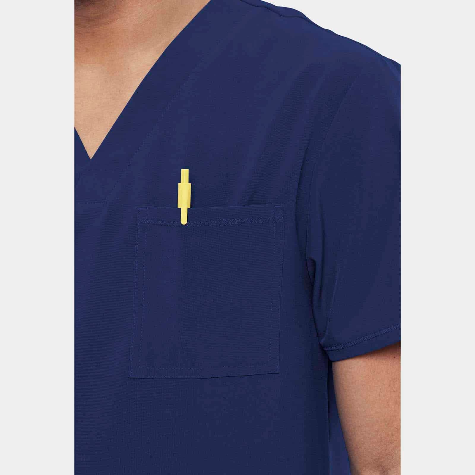 Men's Tuckable V-Neck Top | CKA689