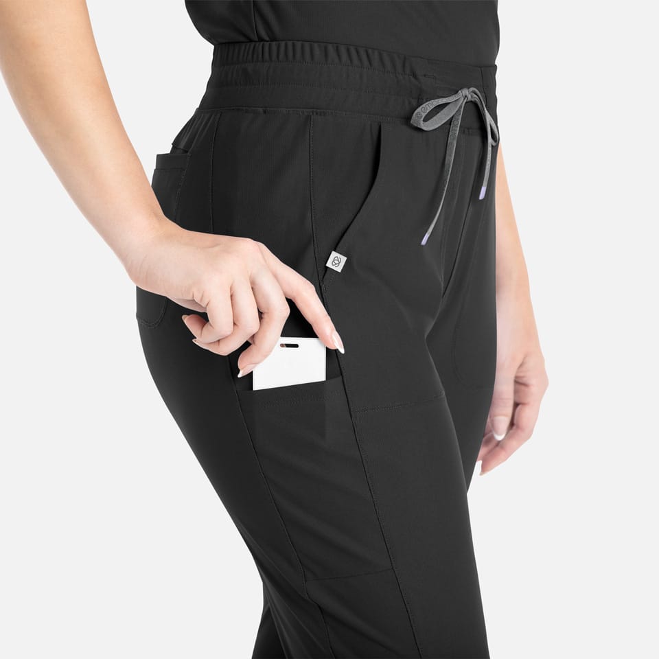 Mia Tapered Leg Pant | 2902