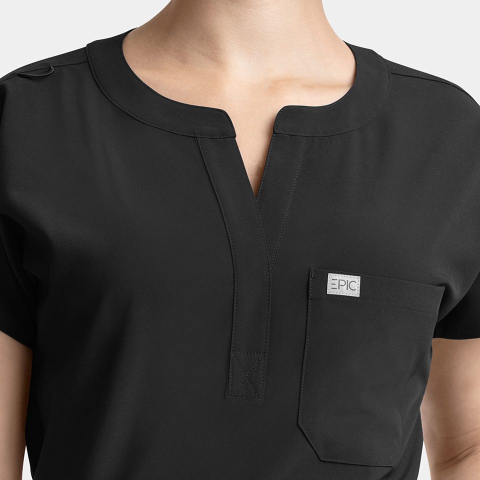 EPIC by IRG - Women's Dolman 3 Pocket Top | 4804