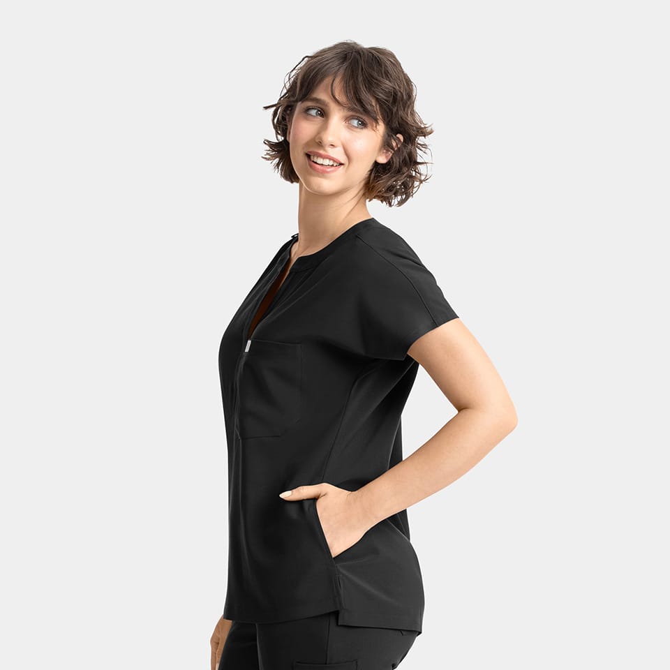 EPIC by IRG - Women's Dolman 3 Pocket Top | 4804