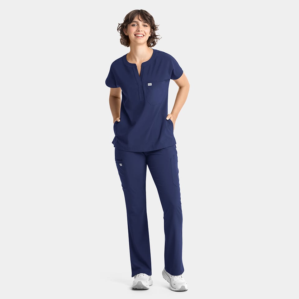 EPIC by IRG - Women's Dolman 3 Pocket Top | 4804