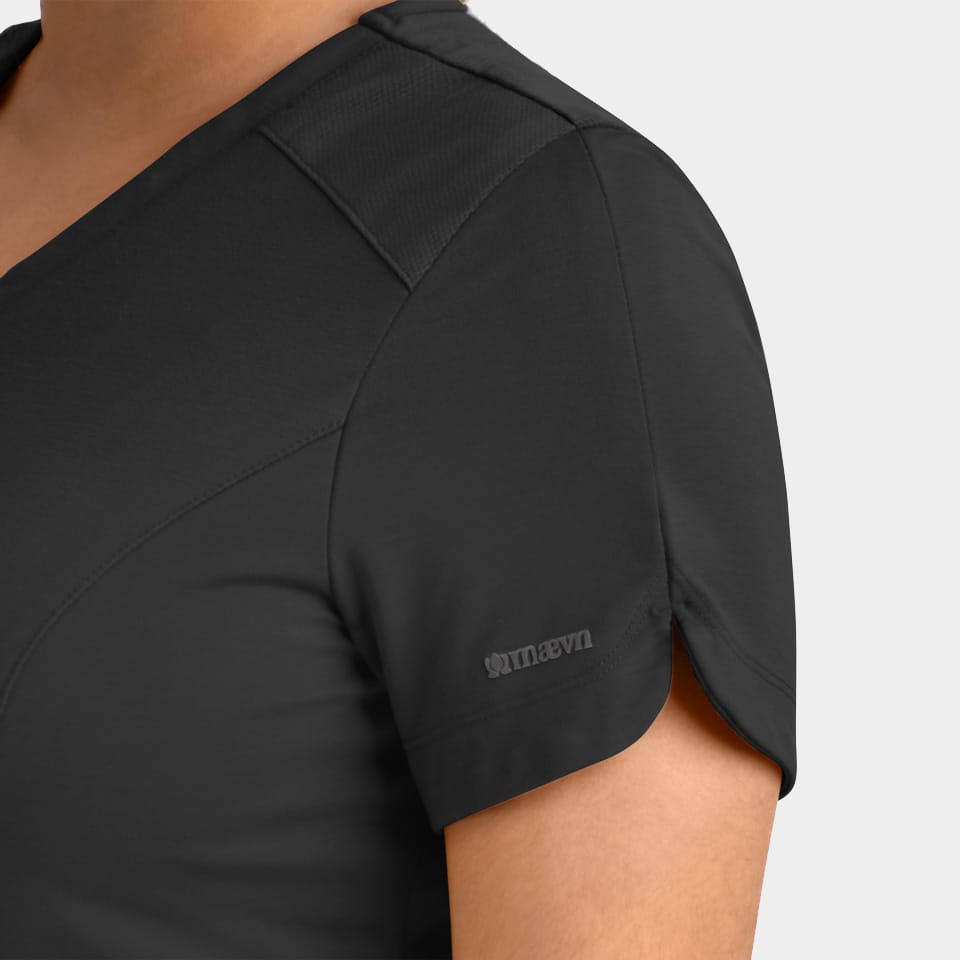 Women's Curved V-Neck Top | 20302