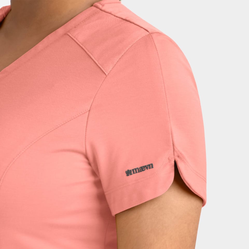 Women's Curved V-Neck Top | 20302