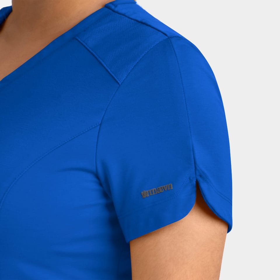Women's Curved V-Neck Top | 20302