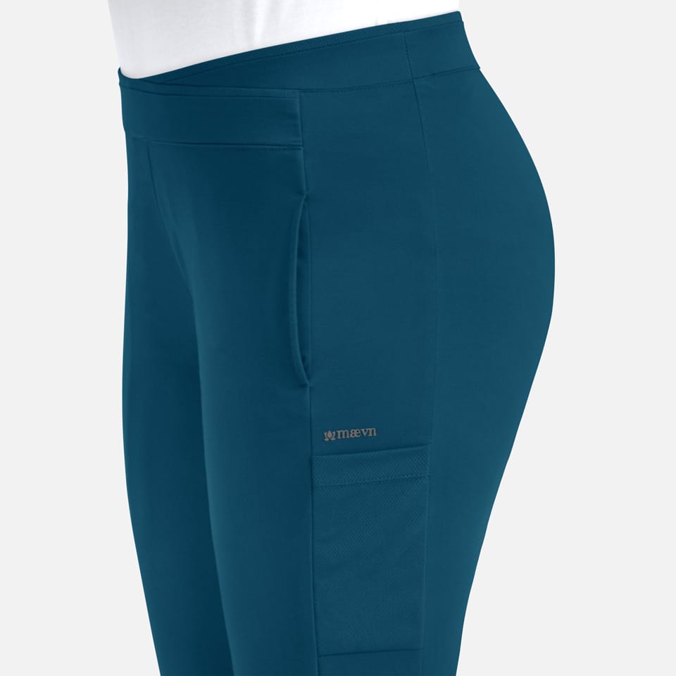Women's Mid Rise Tapered Pant | 60301