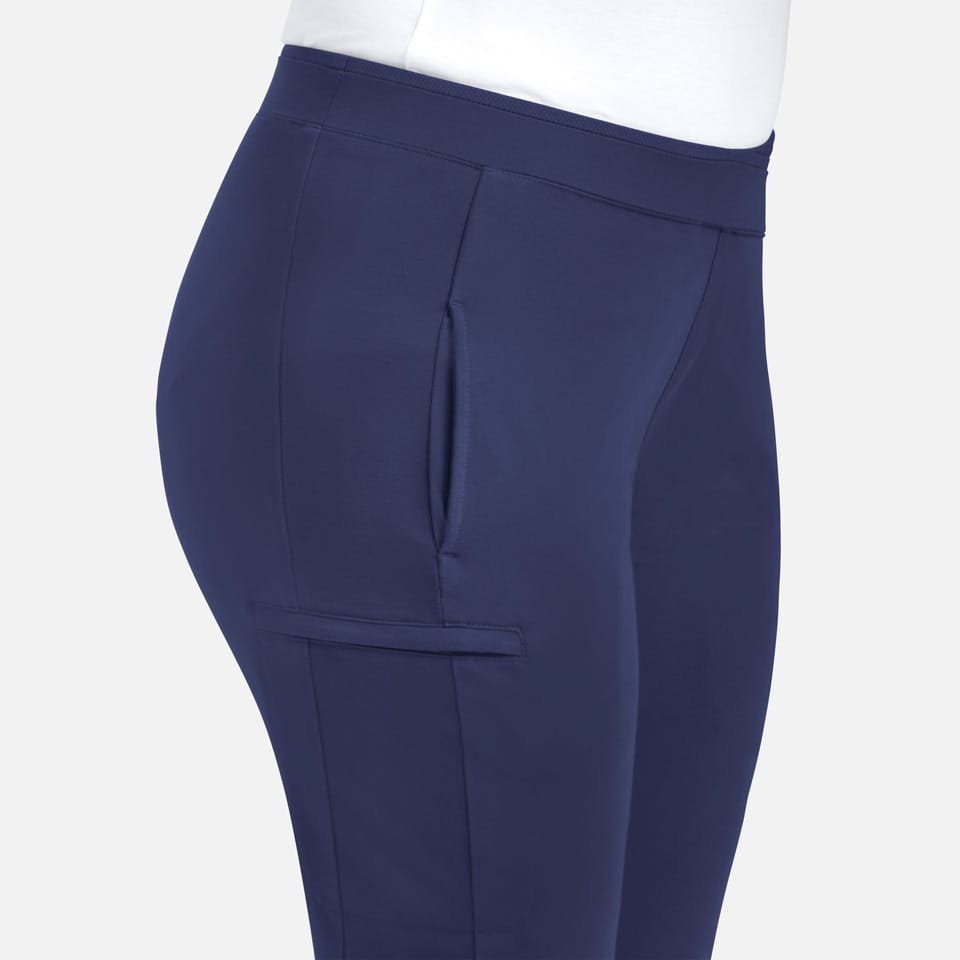 Women's Mid Rise Tapered Pant | 60301
