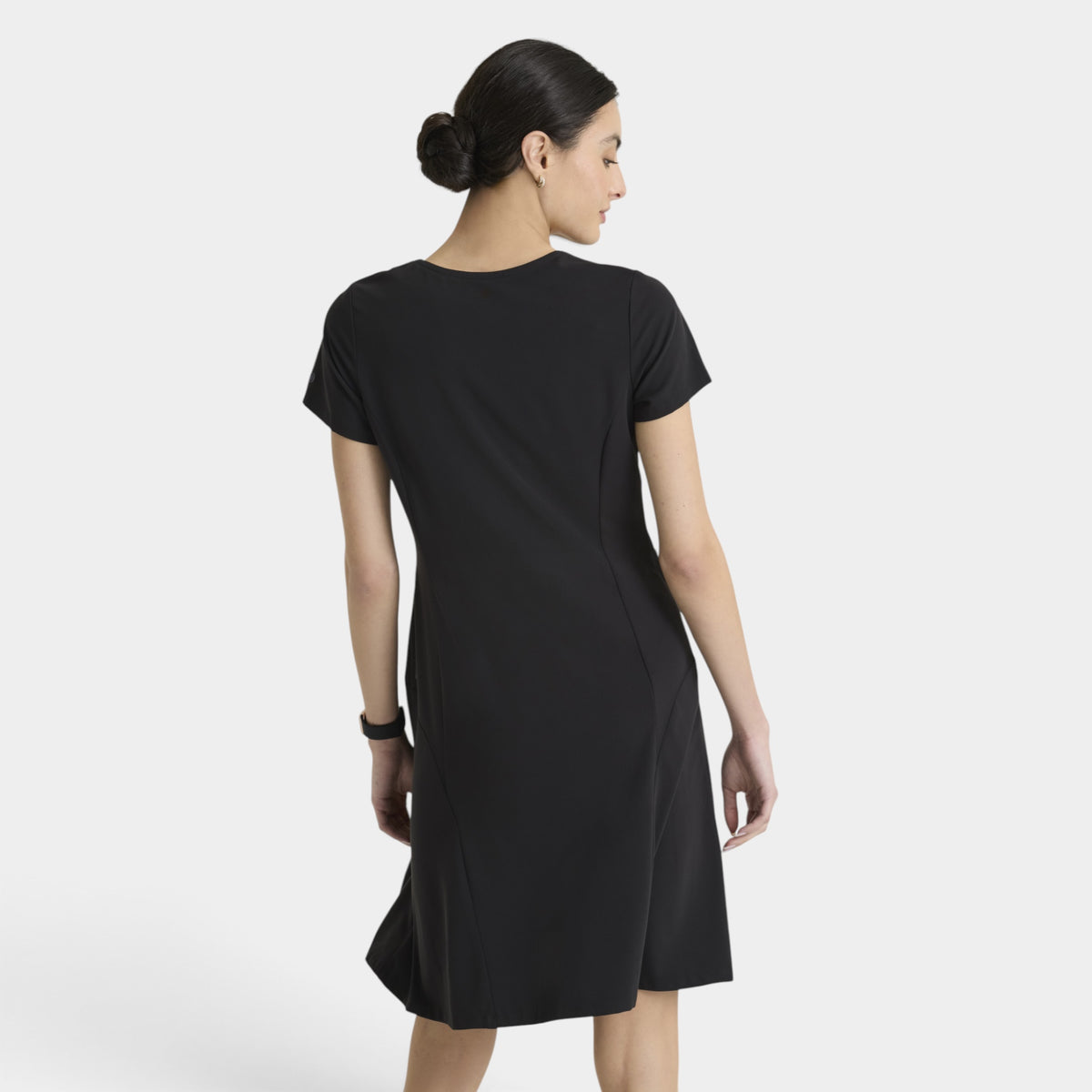 Aria 2-Pocket Round Neck Knee Length Dress |GRGD971