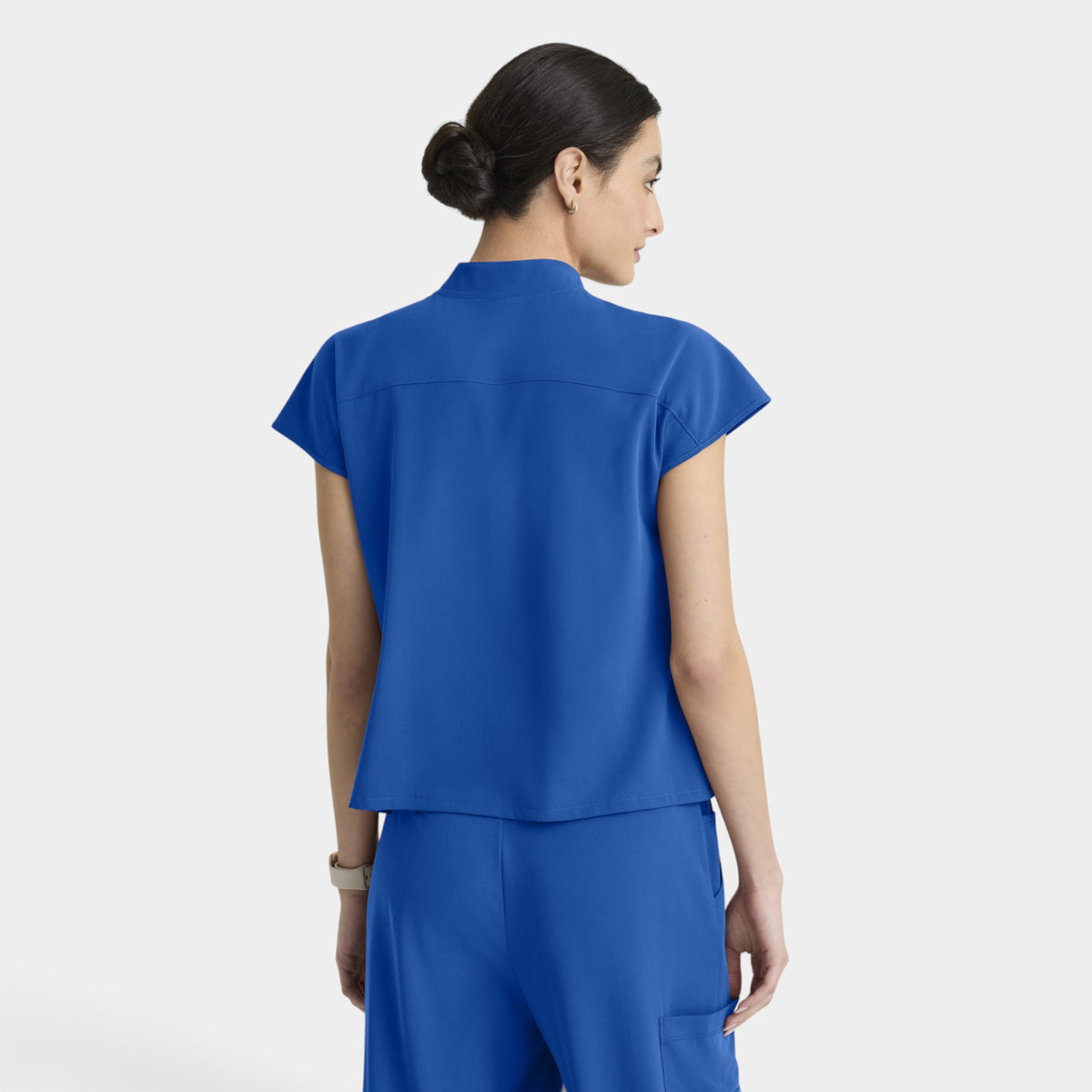Aria 6-Pocket Sportneck Zip-Front Top | GRGT320