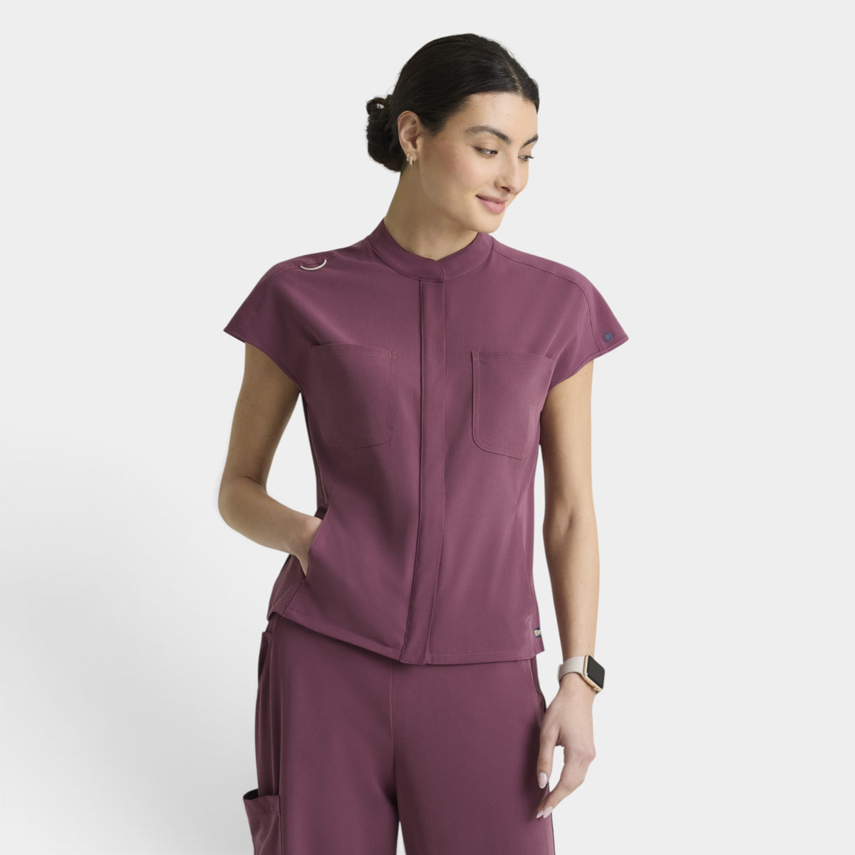 Aria 6-Pocket Sportneck Zip-Front Top | GRGT320