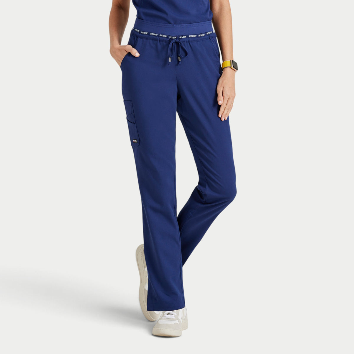 Serena 7-Pocket Mid-Rise Tapered Leg Pant | GRSP526