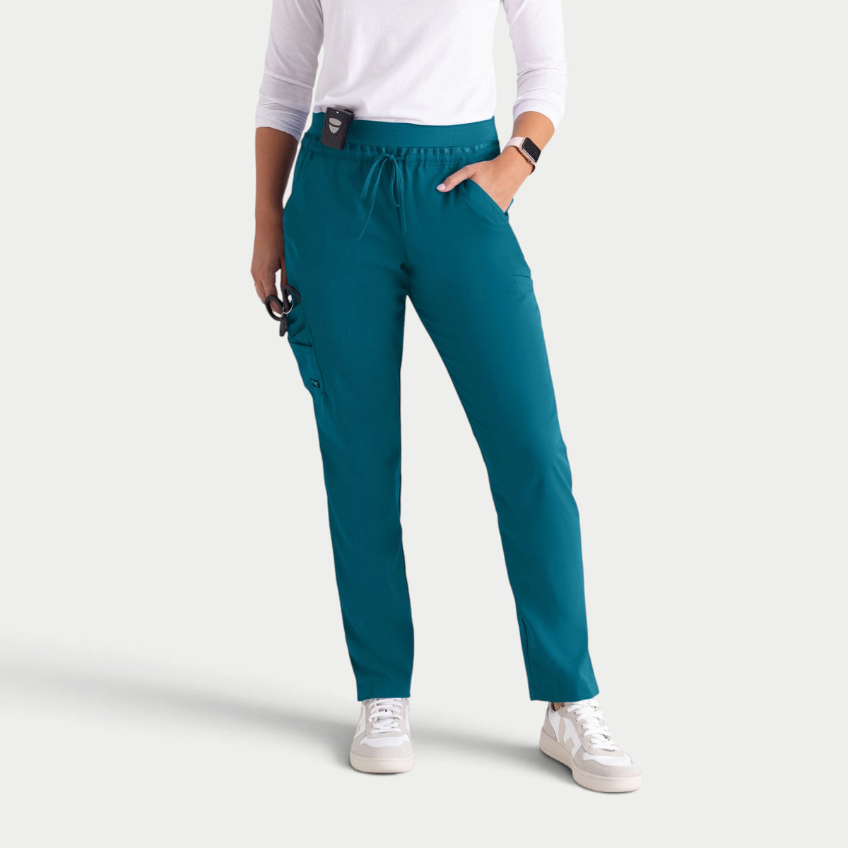 Serena 7-Pocket Mid-Rise Tapered Leg Pant | GRSP526