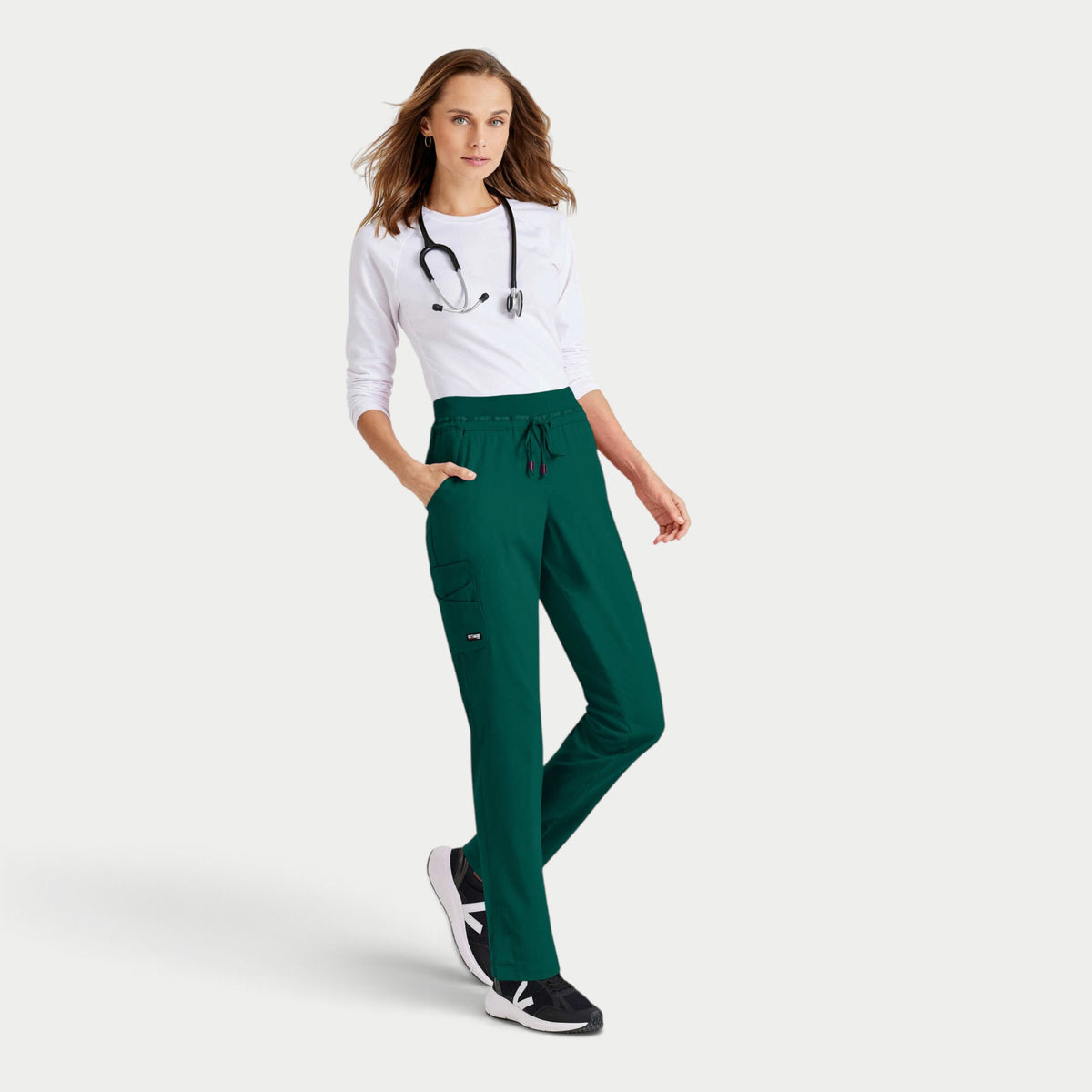 Serena 7-Pocket Mid-Rise Tapered Leg Pant | GRSP526