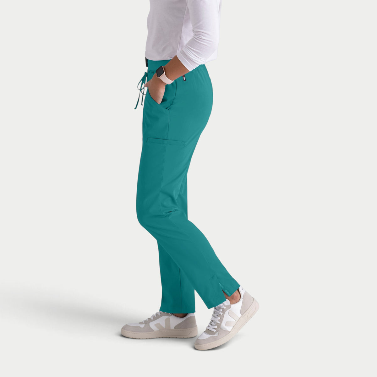 Serena 7-Pocket Mid-Rise Tapered Leg Pant | GRSP526