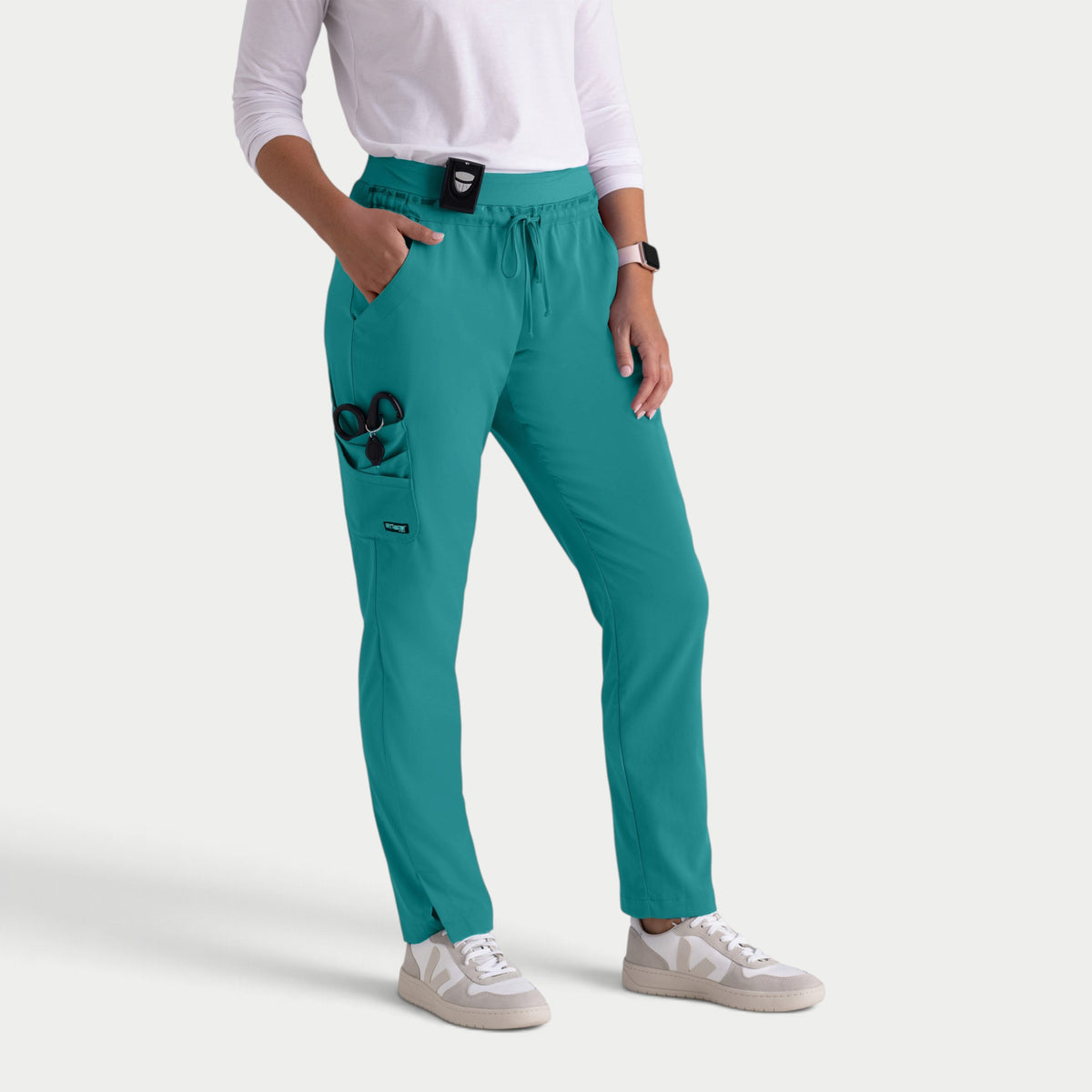 Serena 7-Pocket Mid-Rise Tapered Leg Pant | GRSP526