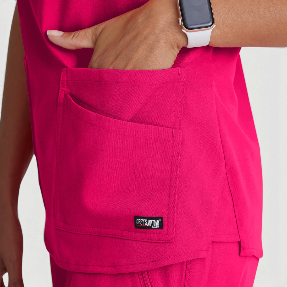 Emma 4-Pocket V-Neck Scrub Top | GRST011
