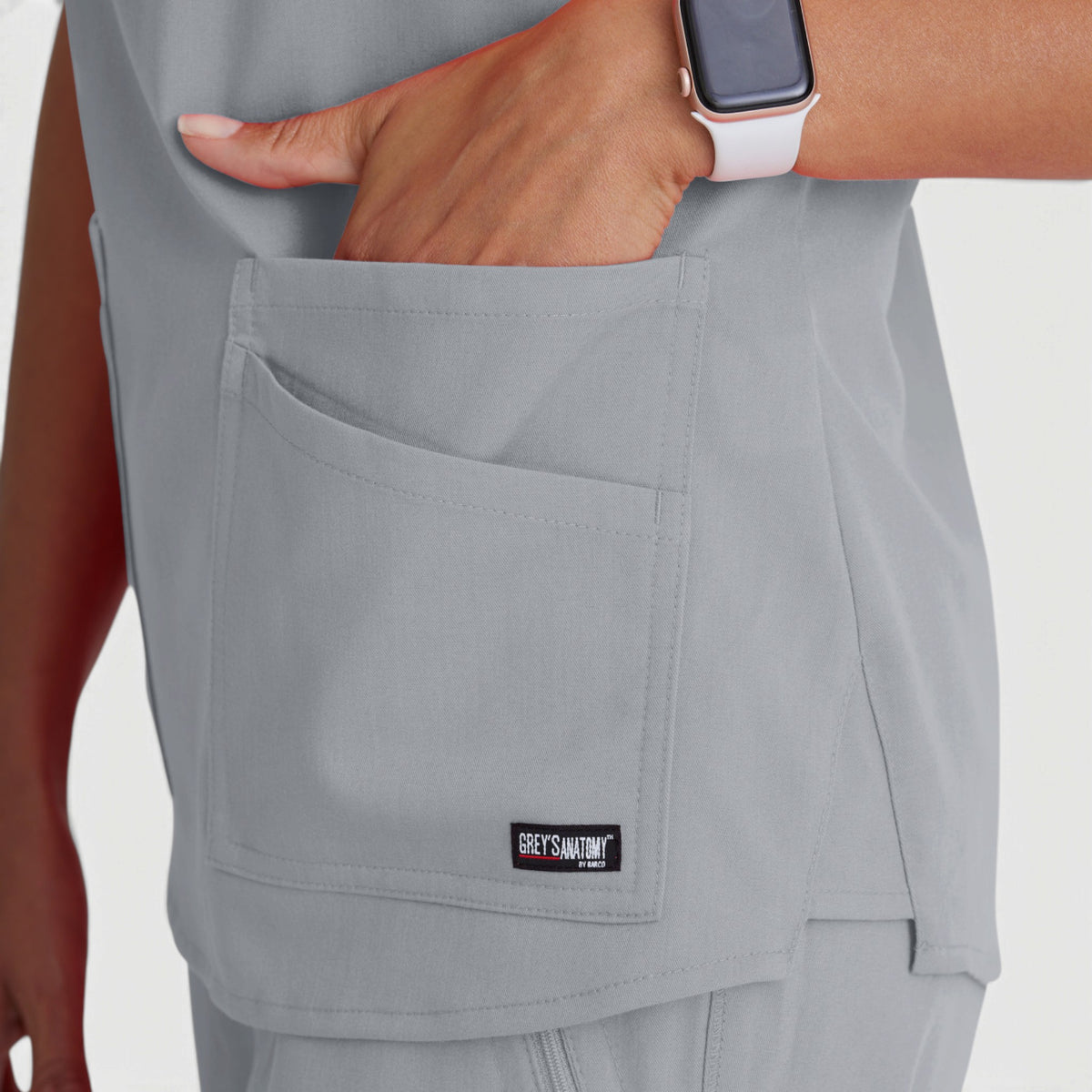 Emma 4-Pocket V-Neck Scrub Top | GRST011
