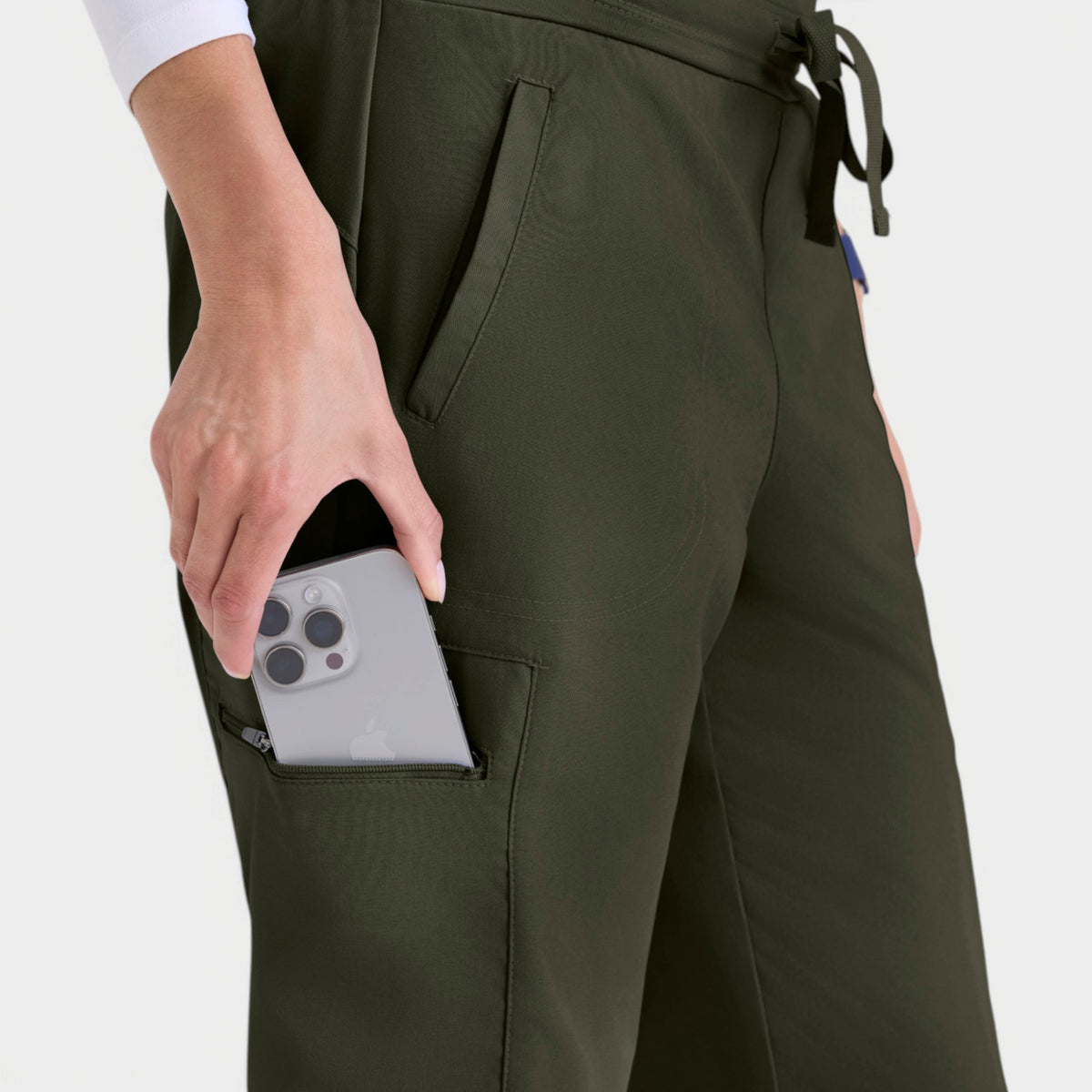 Kim 3-Pocket Mid-Rise Straight Leg Pant | GRSP500