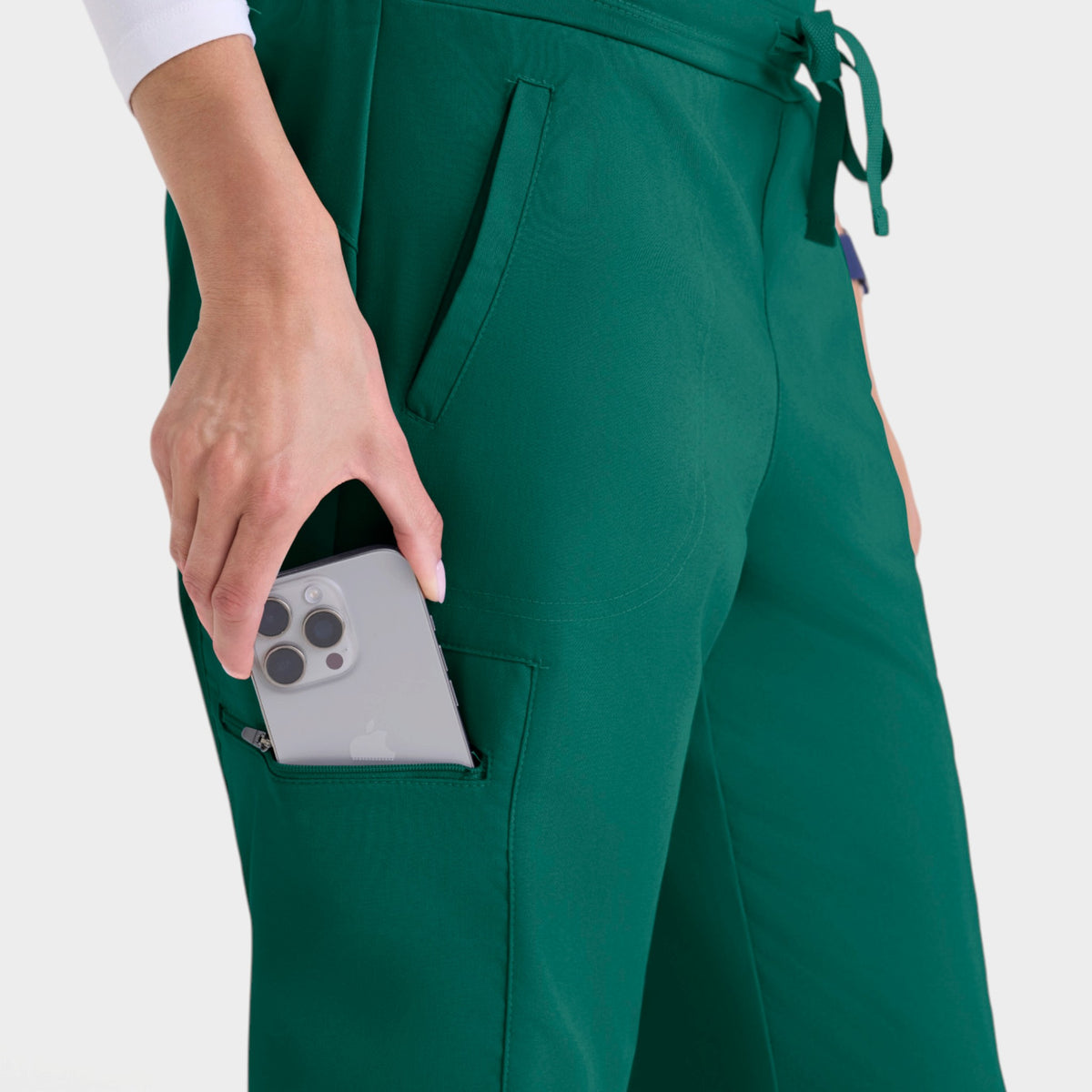 Kim 3-Pocket Mid-Rise Straight Leg Pant | GRSP500