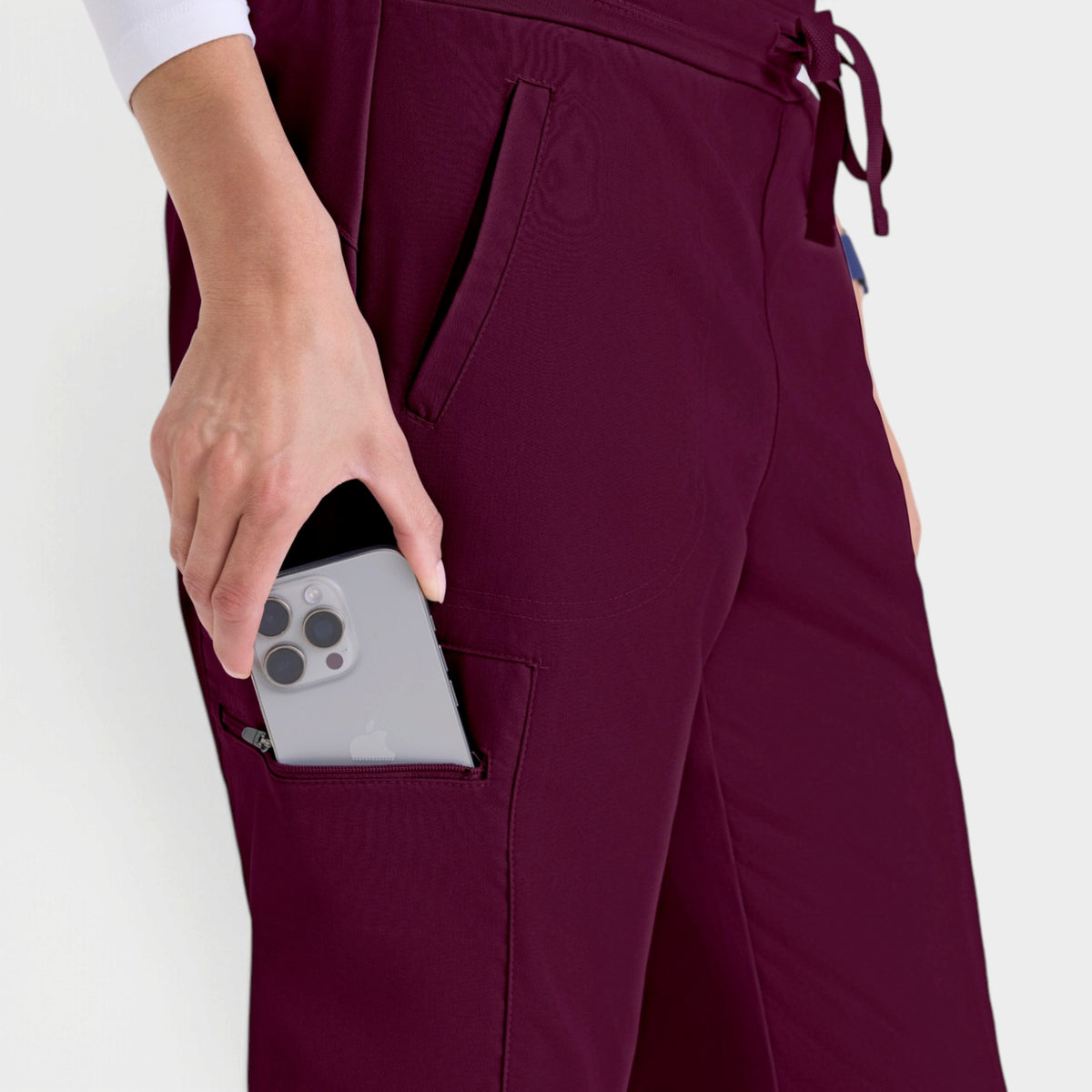 Kim 3-Pocket Mid-Rise Straight Leg Pant | GRSP500