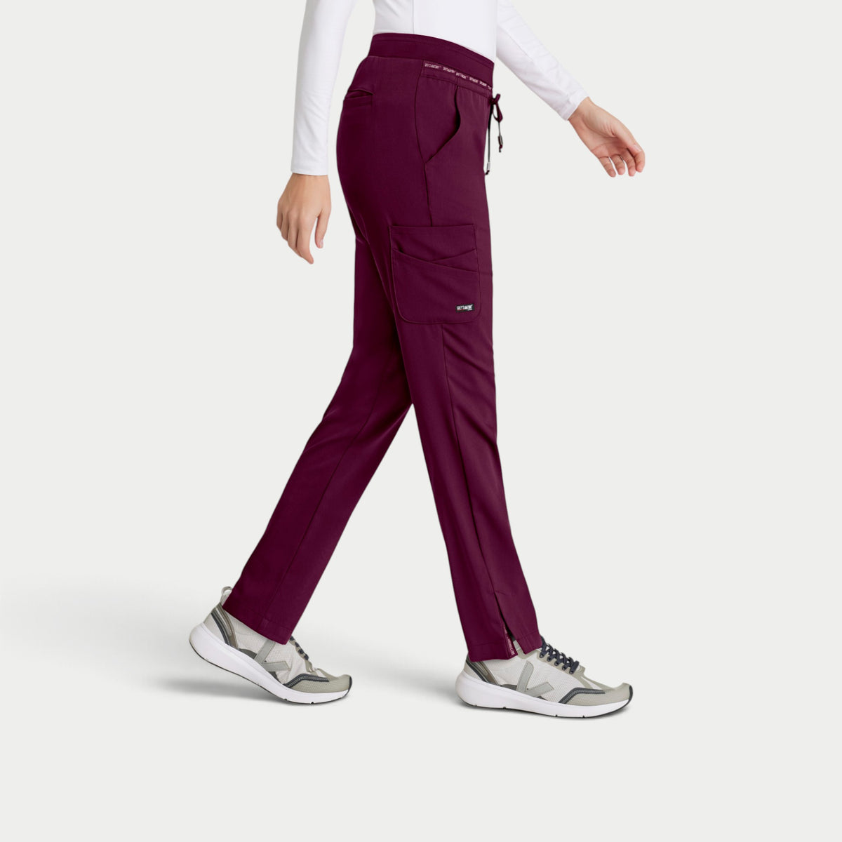 Serena 7-Pocket Mid-Rise Tapered Leg Pant | GRSP526