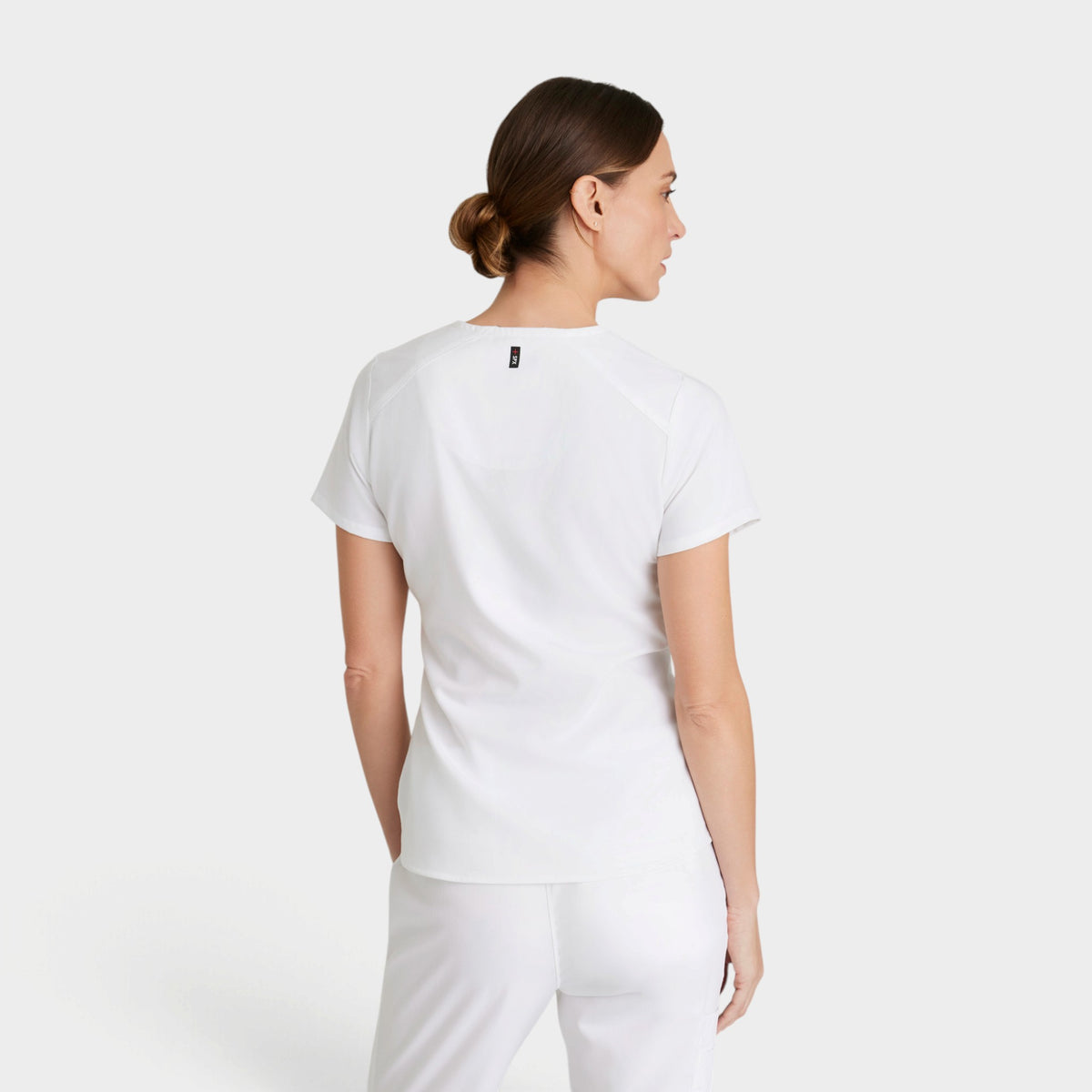 Emma 4-Pocket V-Neck Scrub Top | GRST011