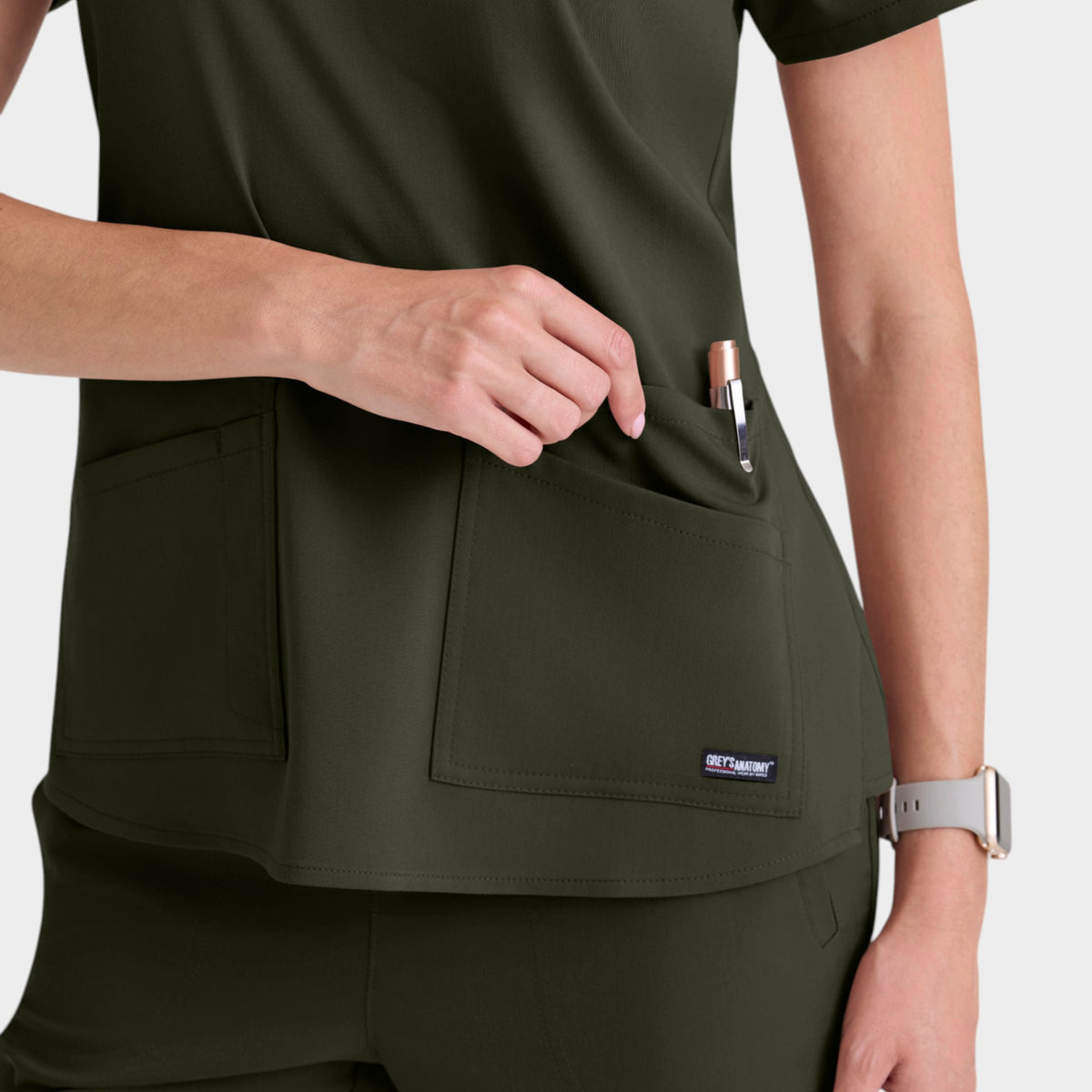Emma 4-Pocket V-Neck Scrub Top | GRST011