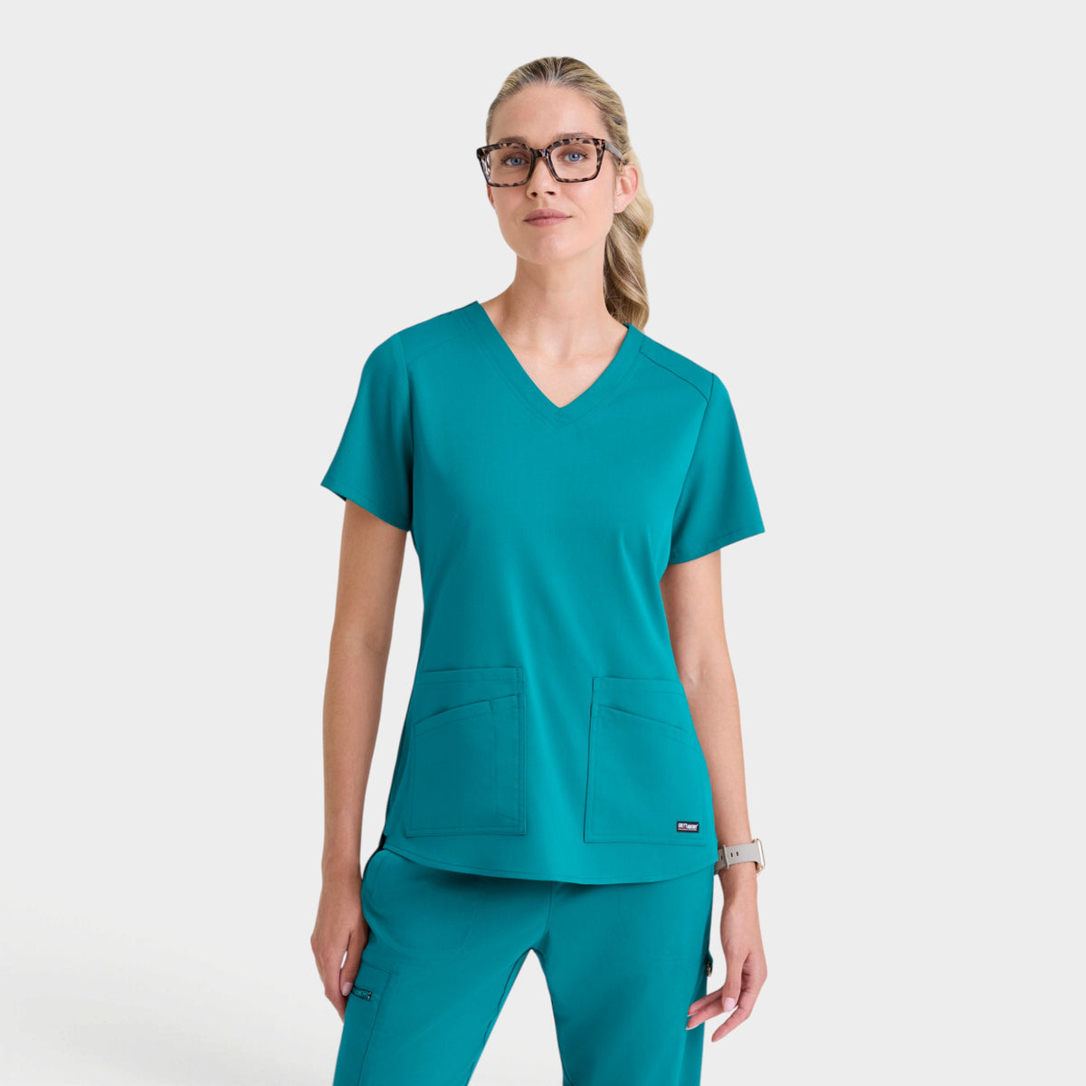 Emma 4-Pocket V-Neck Scrub Top | GRST011