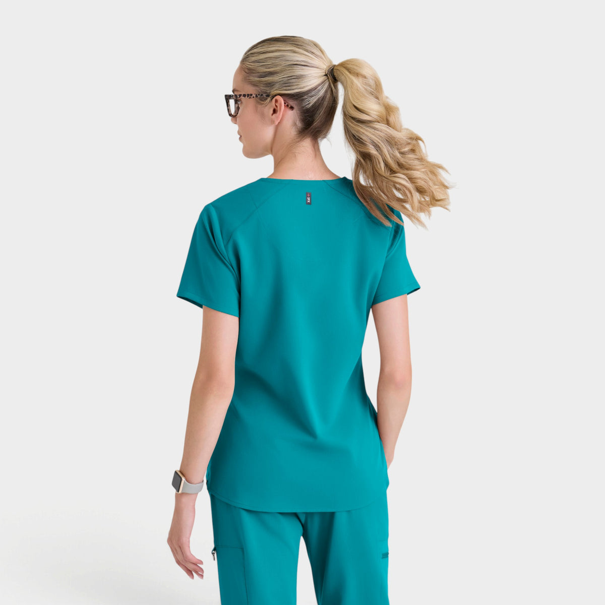 Emma 4-Pocket V-Neck Scrub Top | GRST011