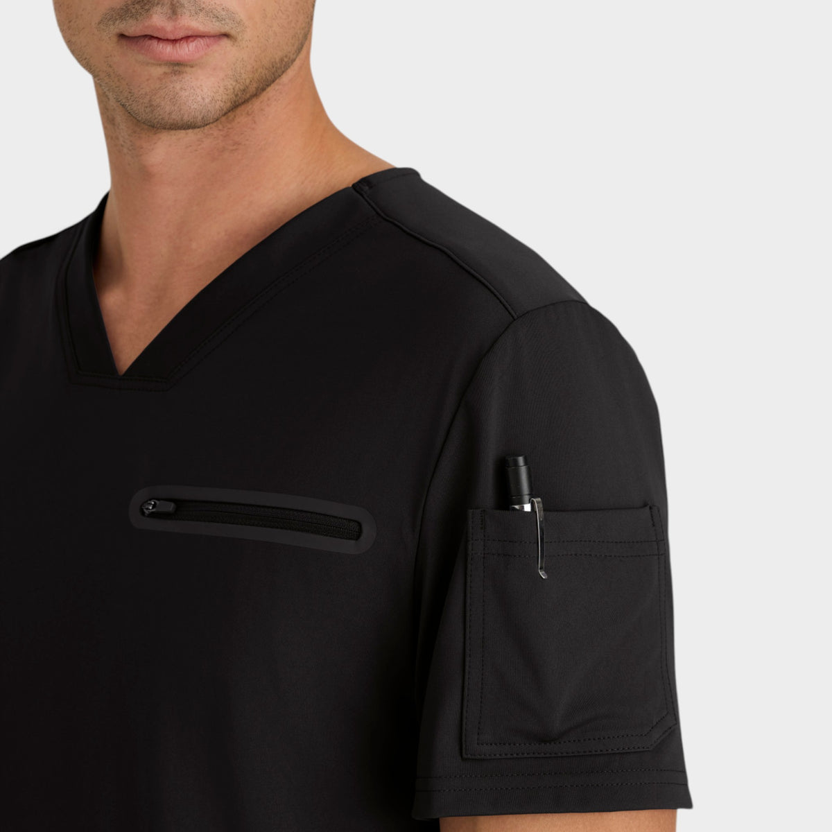 Clarity 2-Pocket V-Neck Men's Top | GRST275
