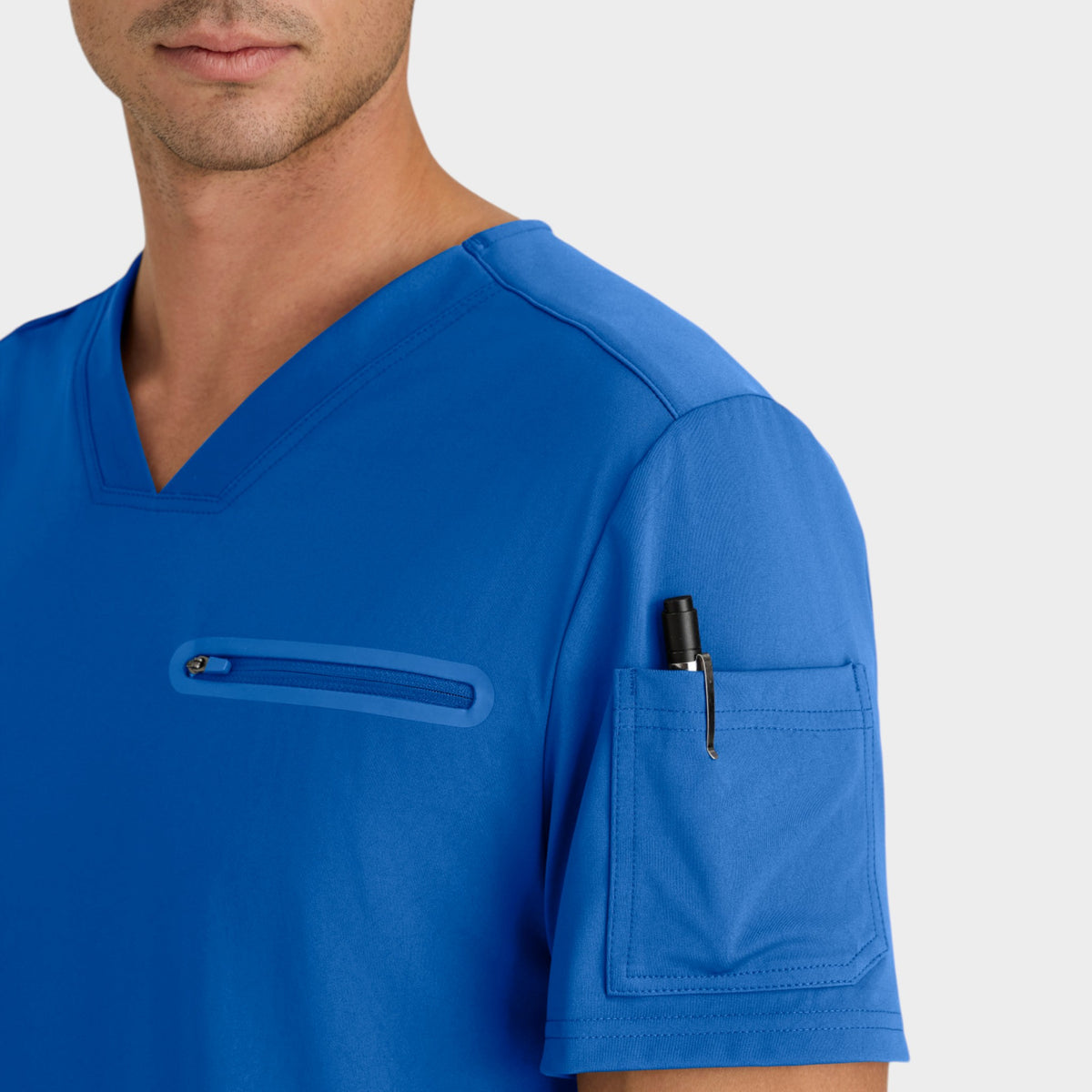 Clarity 2-Pocket V-Neck Men's Top | GRST275