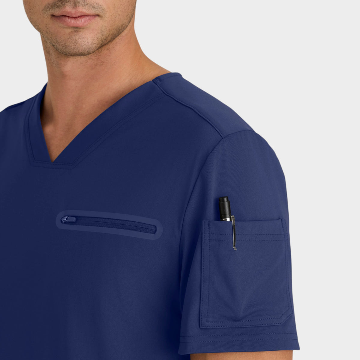 Clarity 2-Pocket V-Neck Men's Top | GRST275