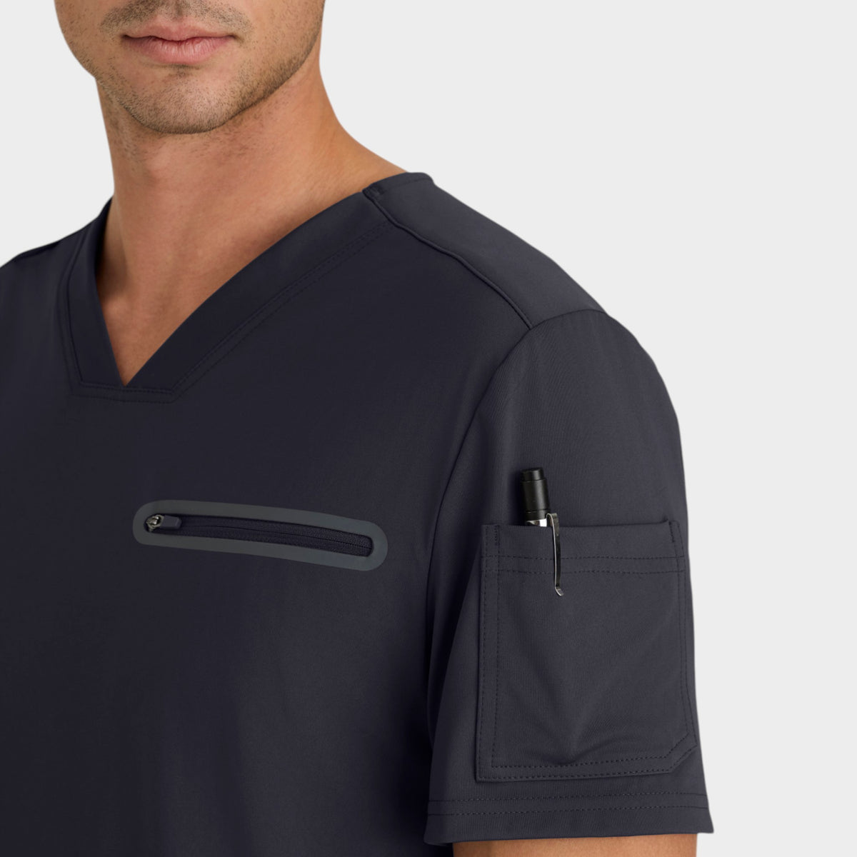 Clarity 2-Pocket V-Neck Men's Top | GRST275