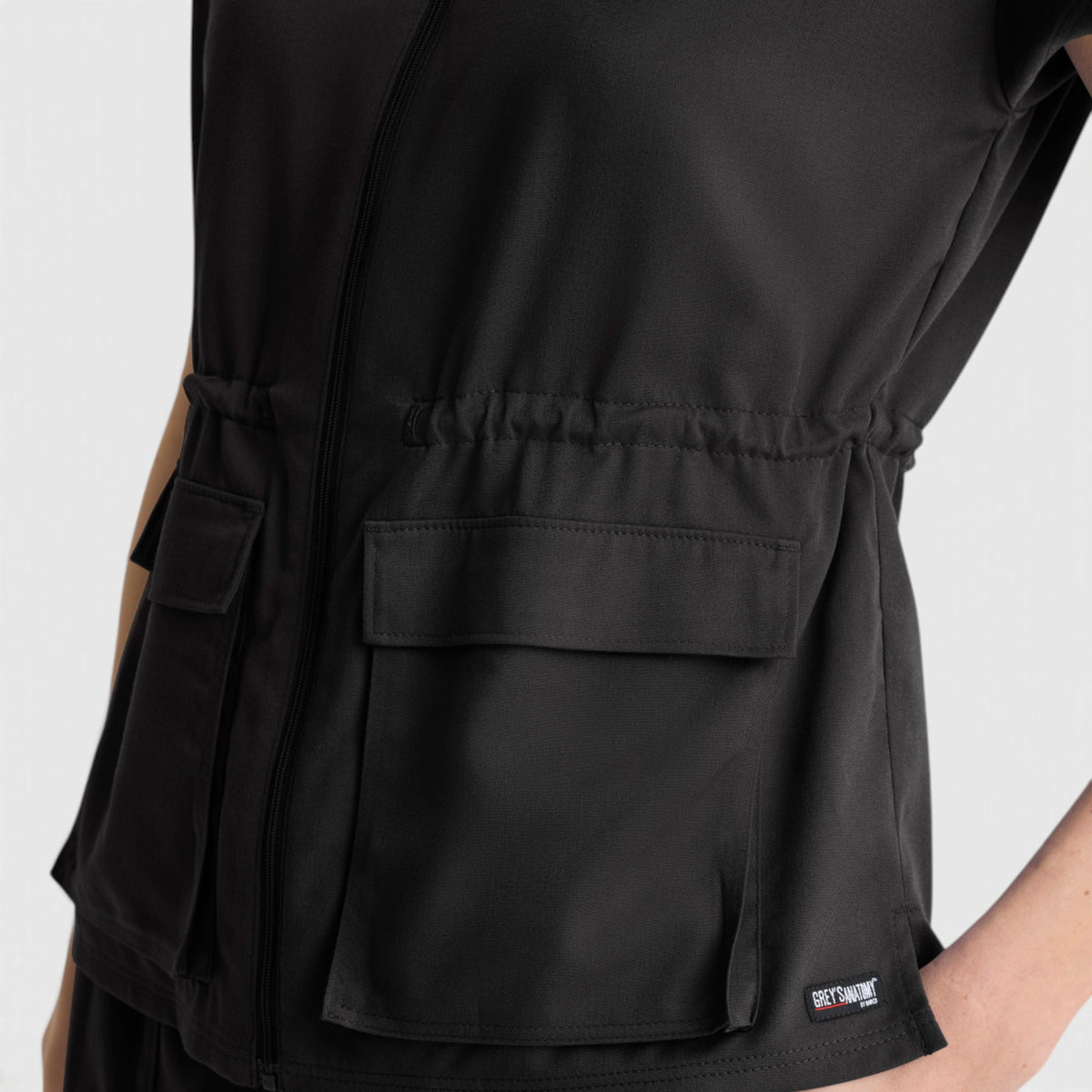 Nina 2-Pocket Mock Neck Zip Front Top | GRST324