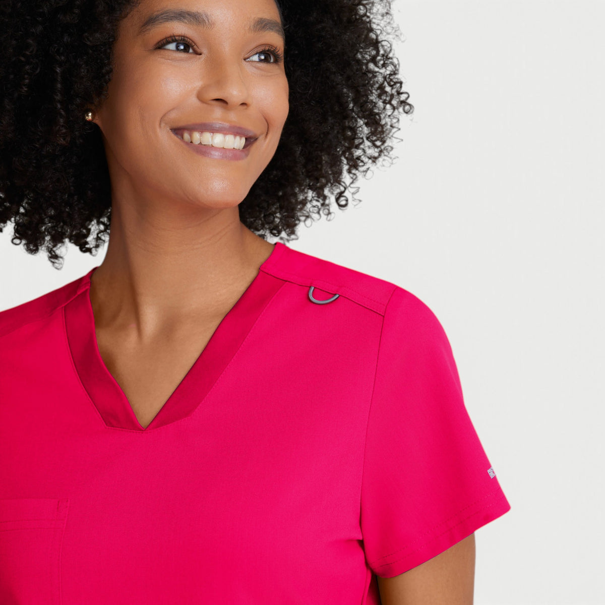 Bree 1-Pocket Tuck-In Scrub Top | GVST028