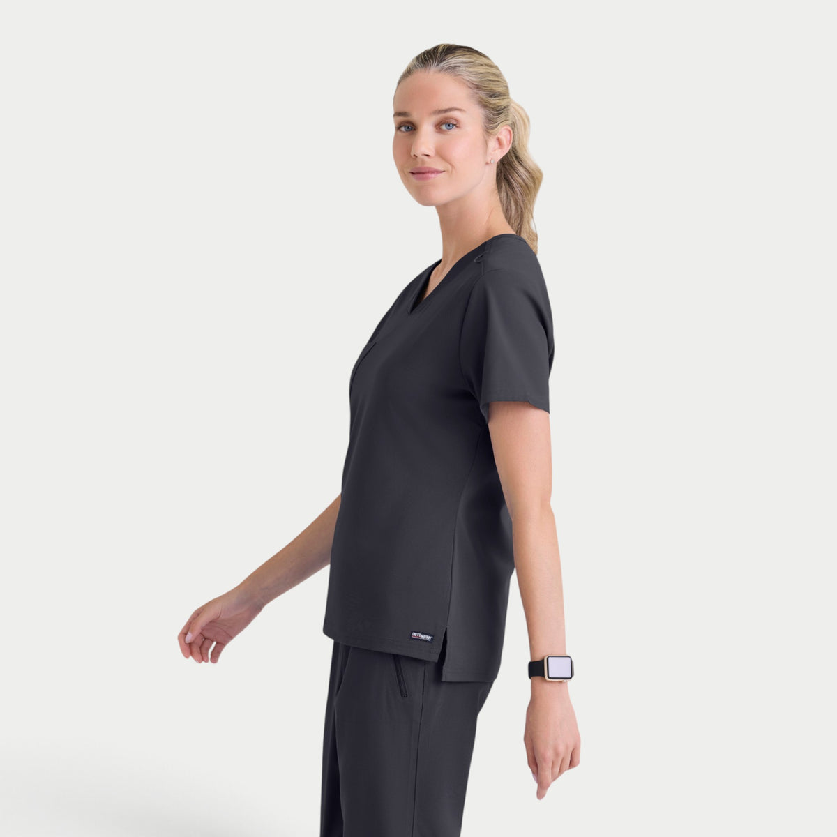Bree 1-Pocket Tuck-In Scrub Top | GVST028