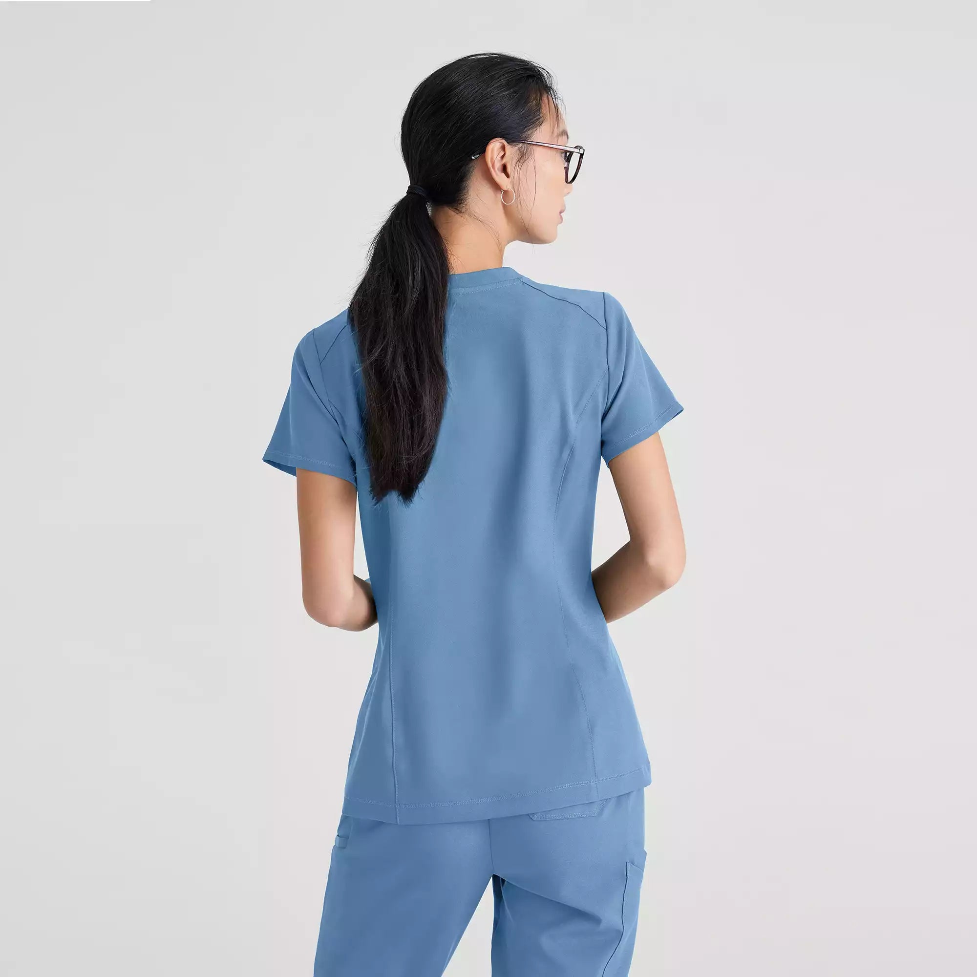 Grey's Anatomy Banded V-Neck Tuck-In Top | GSST181