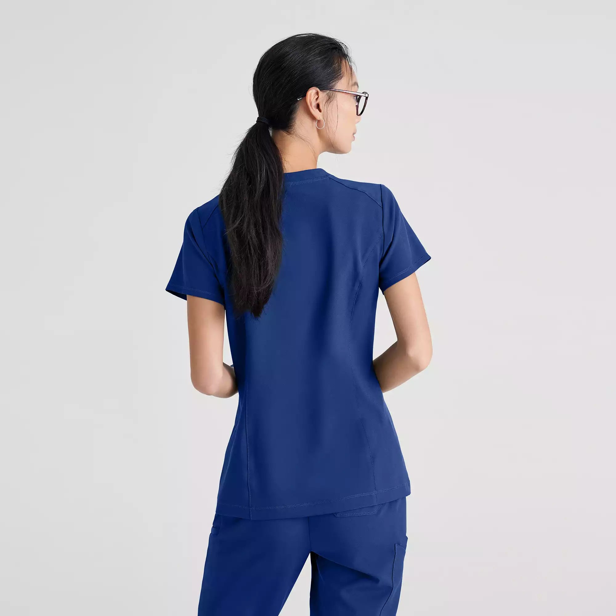 Grey's Anatomy Banded V-Neck Tuck-In Top | GSST181