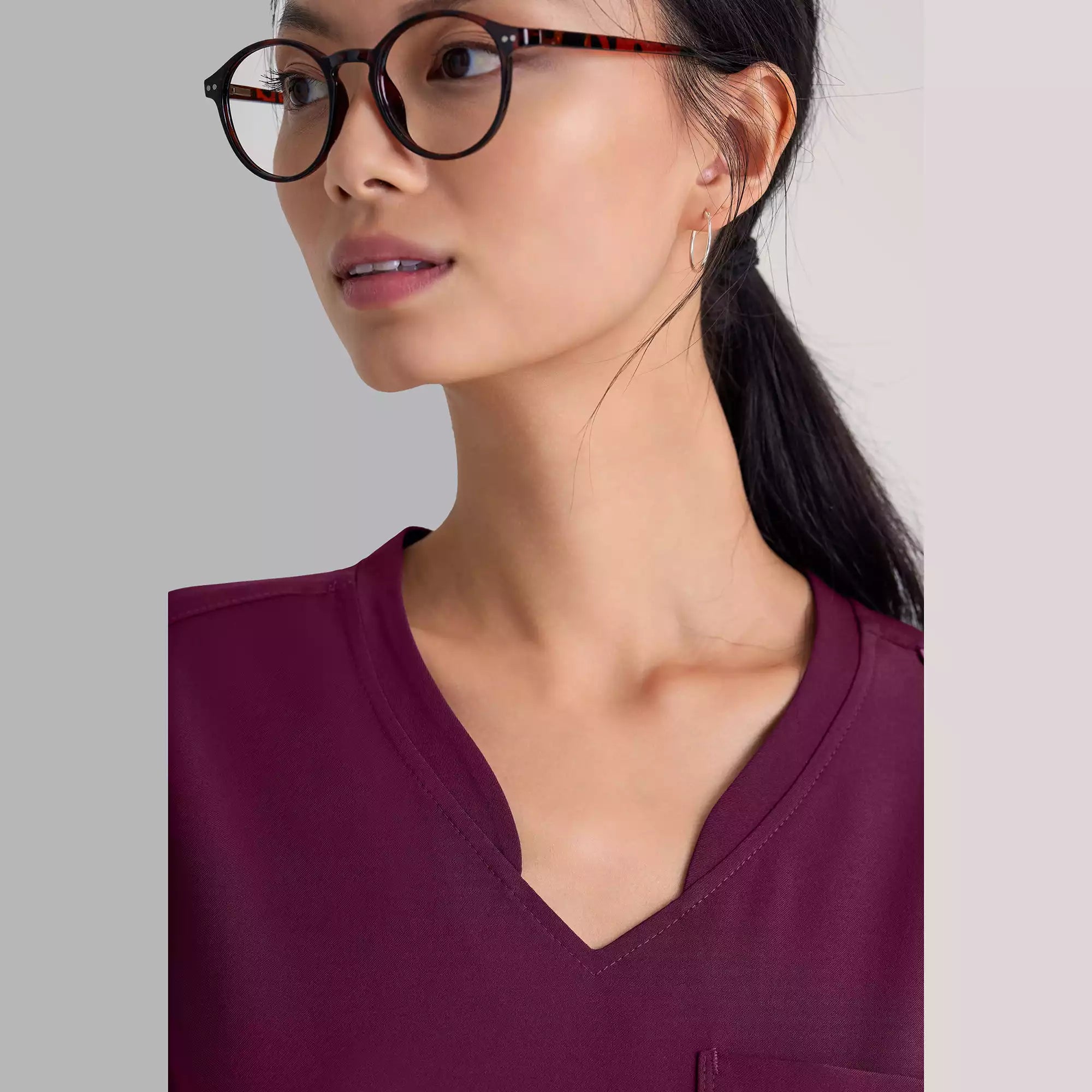 Grey's Anatomy Banded V-Neck Tuck-In Top | GSST181