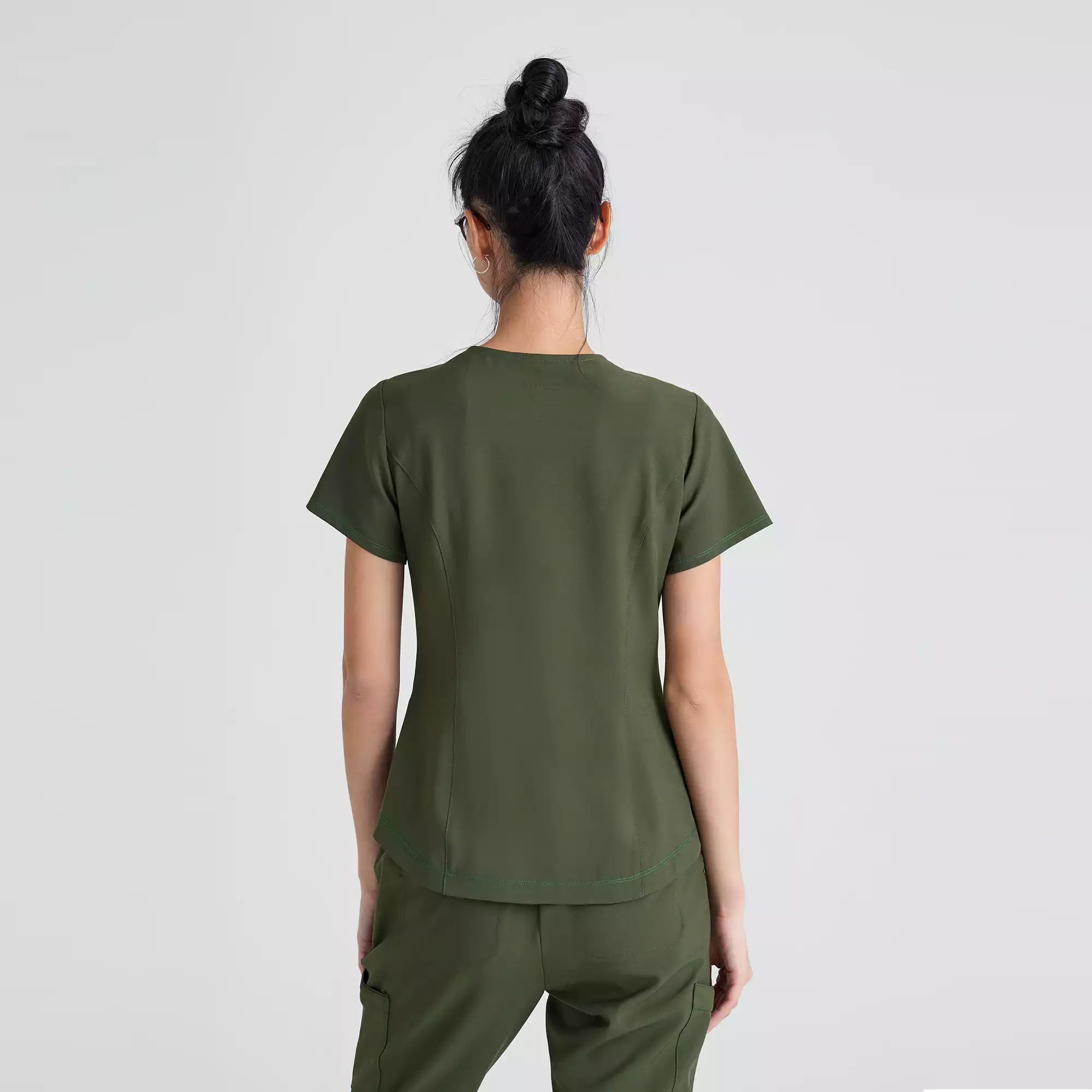 Grey's Anatomy Evolve 2 Pocket Piped V-Neck Top | GSST180
